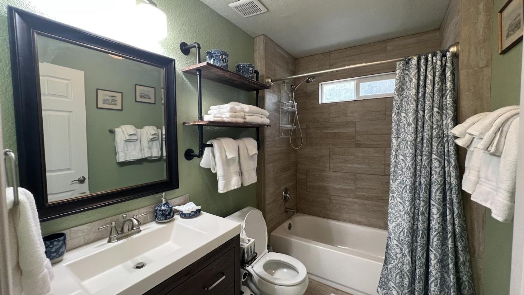 Marble Falls Vacations - Hill Country Highland's Bluebonnet Cottage - Property Image 54