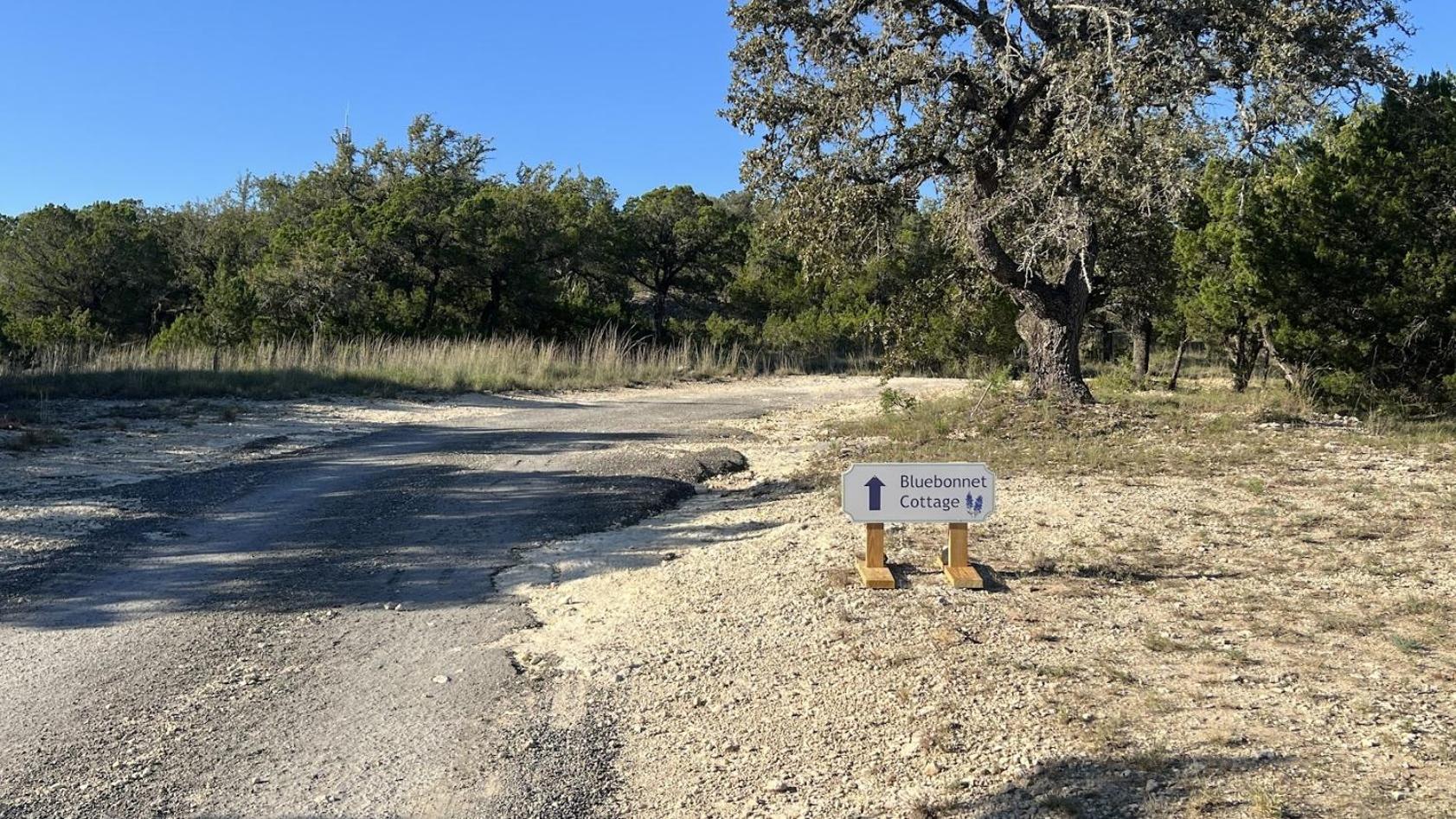 Marble Falls Vacations - Hill Country Highland's Bluebonnet Cottage - Property Image 9