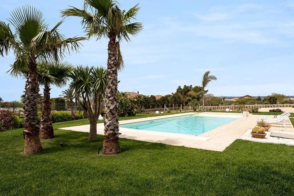 Modica Vacations - Villa Paradiso with pool, fireplace barbeque - Property Image 20