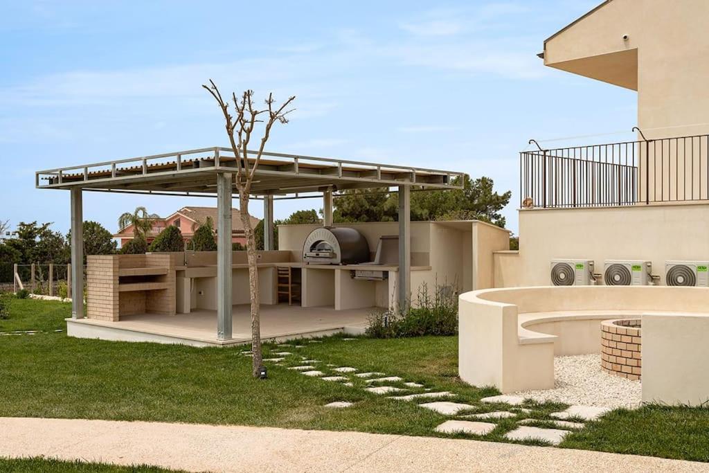 Modica Vacations - Villa Paradiso with pool, fireplace barbeque - Property Image 7