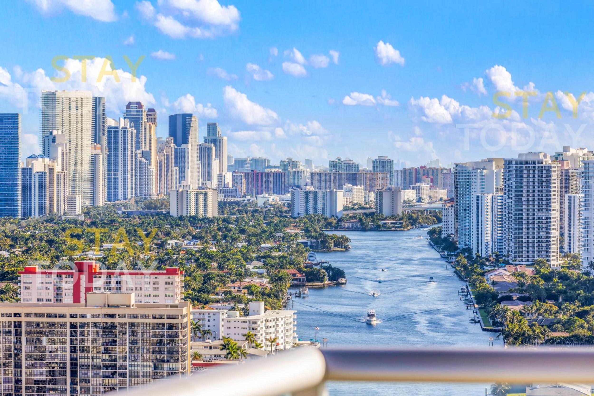 BeachWalk Resort PH - DREAM-SKY MANSION 3DBR and 3BA LUXURY PENTHOUSE