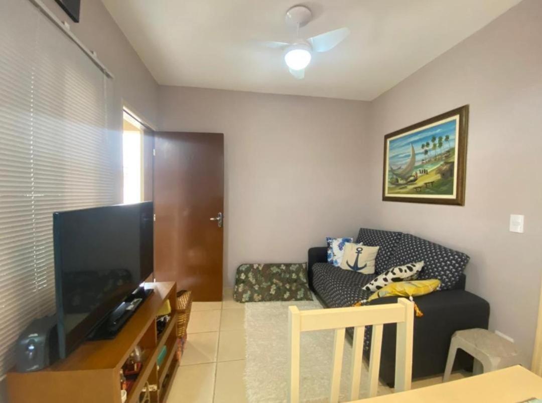 Aproveite o melhor de Ubatuba apartamento com 2 dormitórios até 5 pessoas