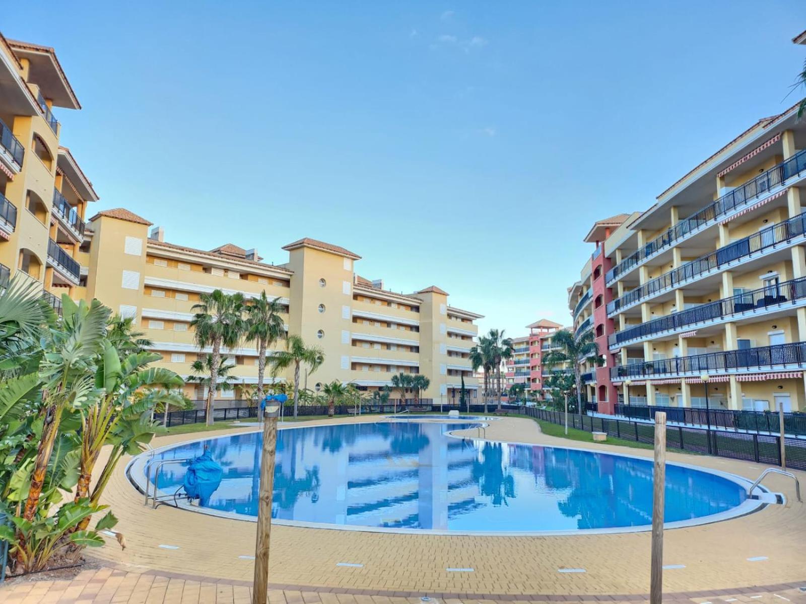 LOVELYPLACES CANET BEACH