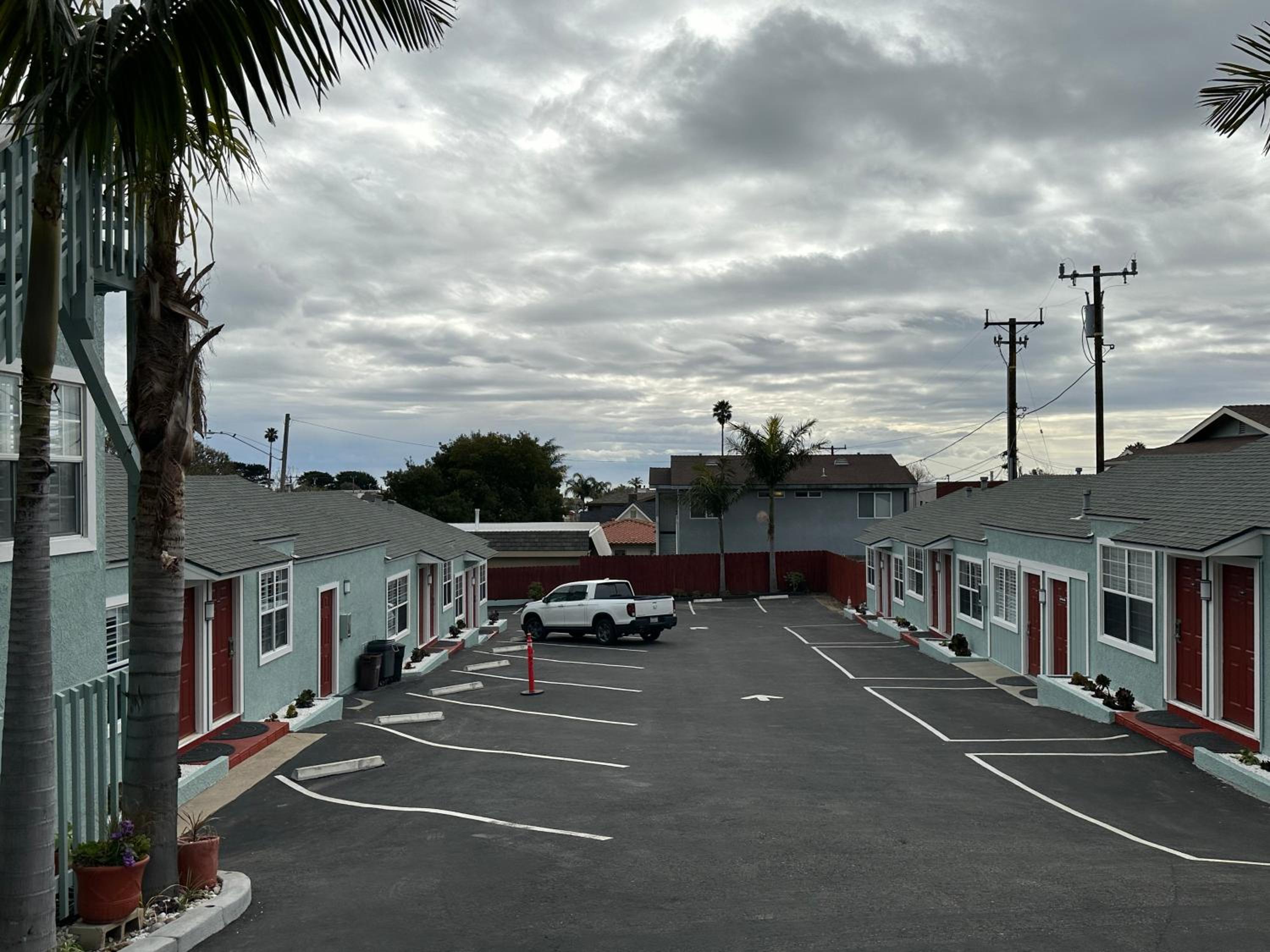 The Palomar Inn view 5