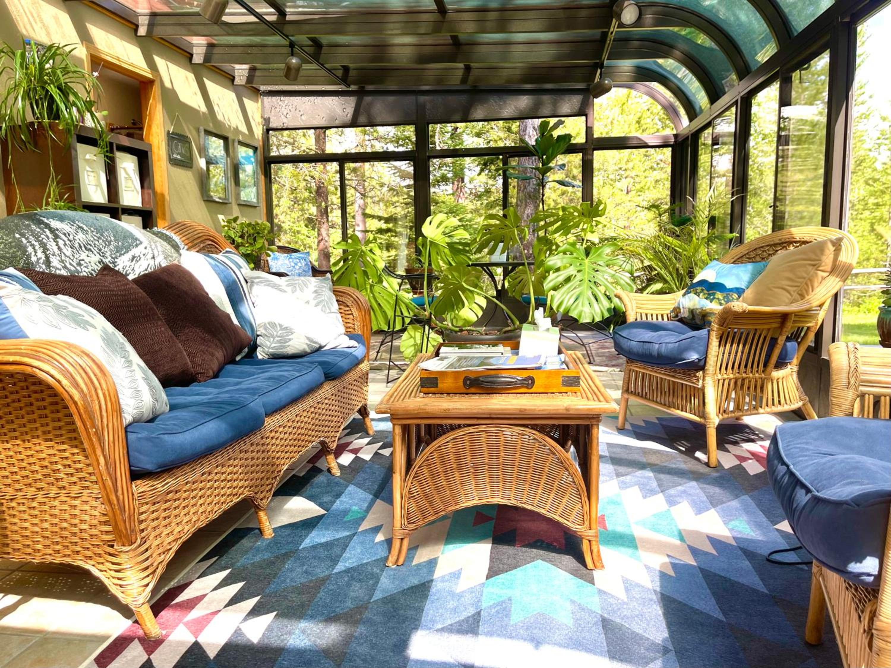 Moss Mountain Inn