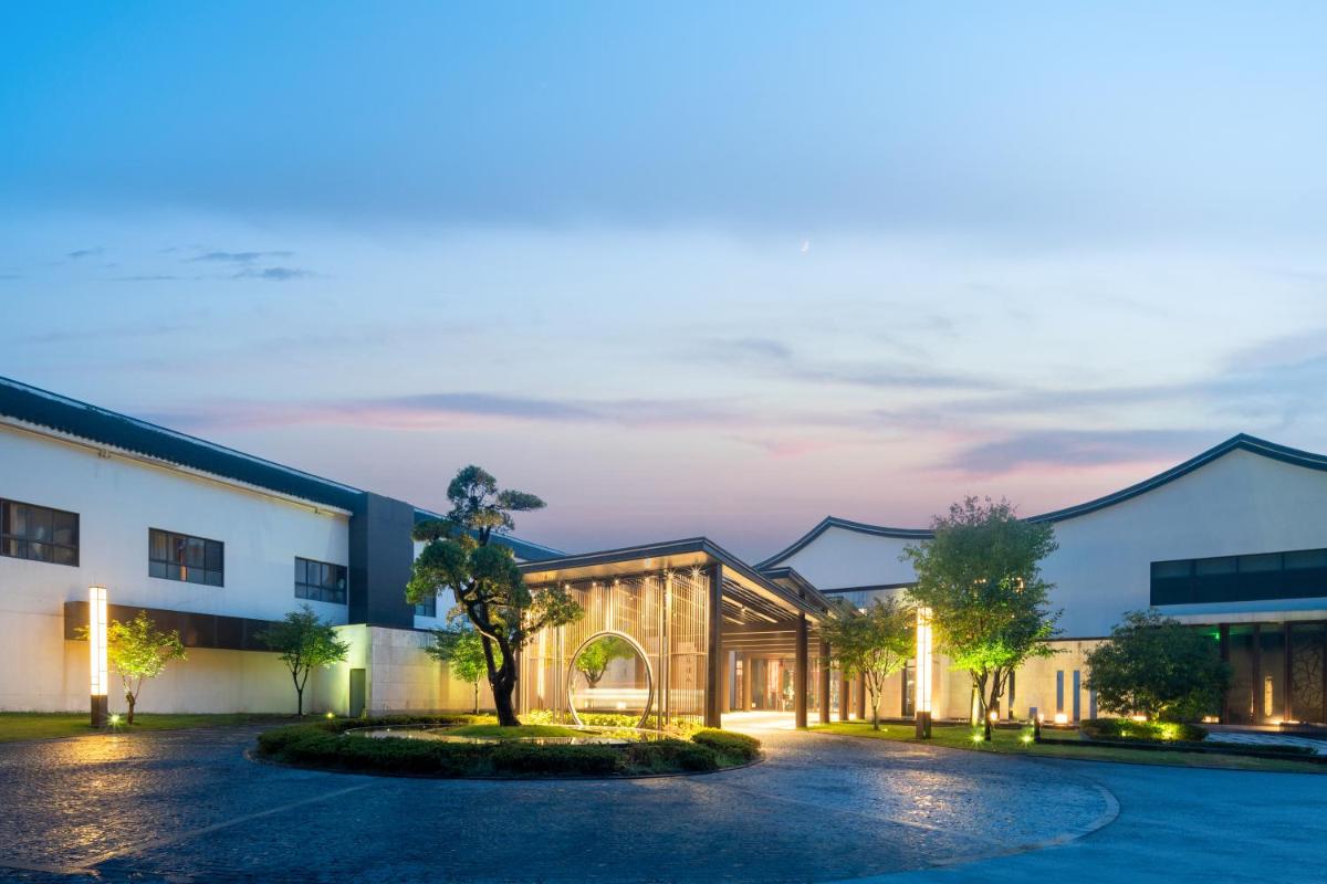 hotel building
