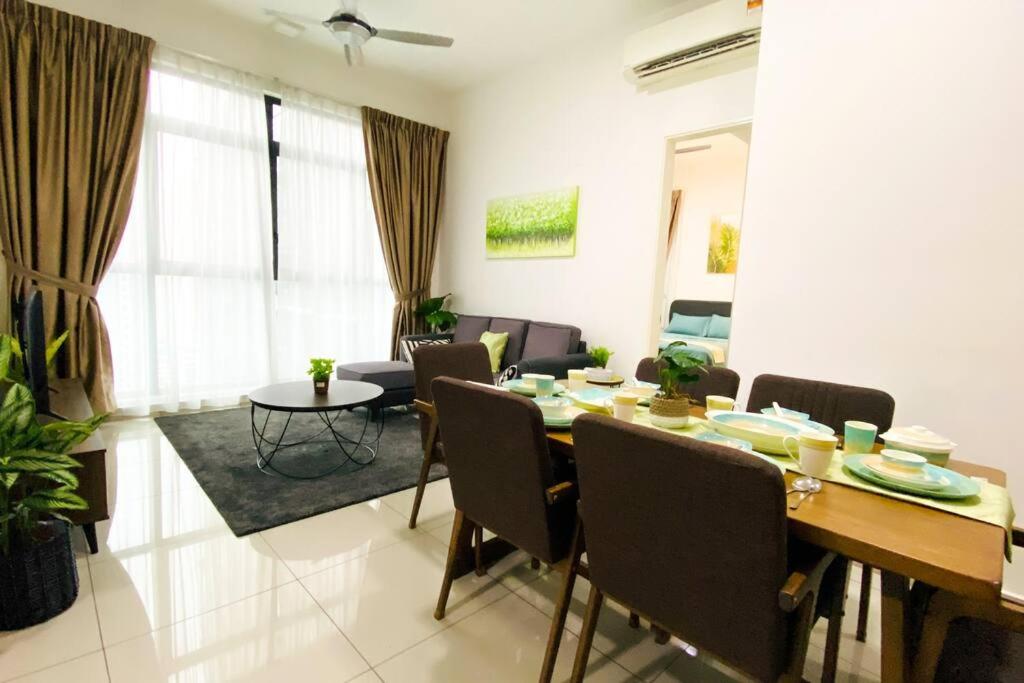 The Icon 3 Condo in IOI City Mall Putrajaya, Pool View photo 7