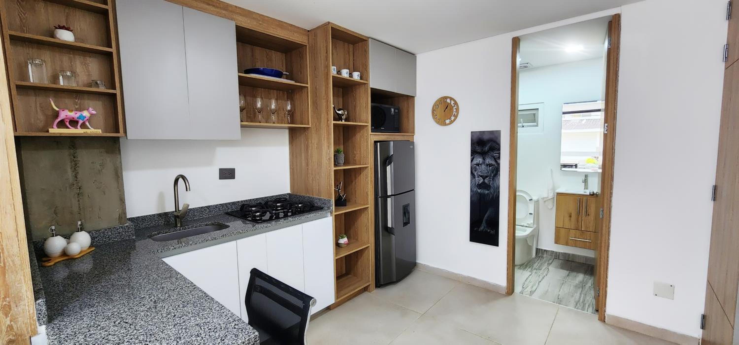 THE VIEW APARTMENTS