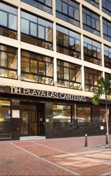 2 Bedrooms Flat 50 mts away from Las Canteras beach view 3
