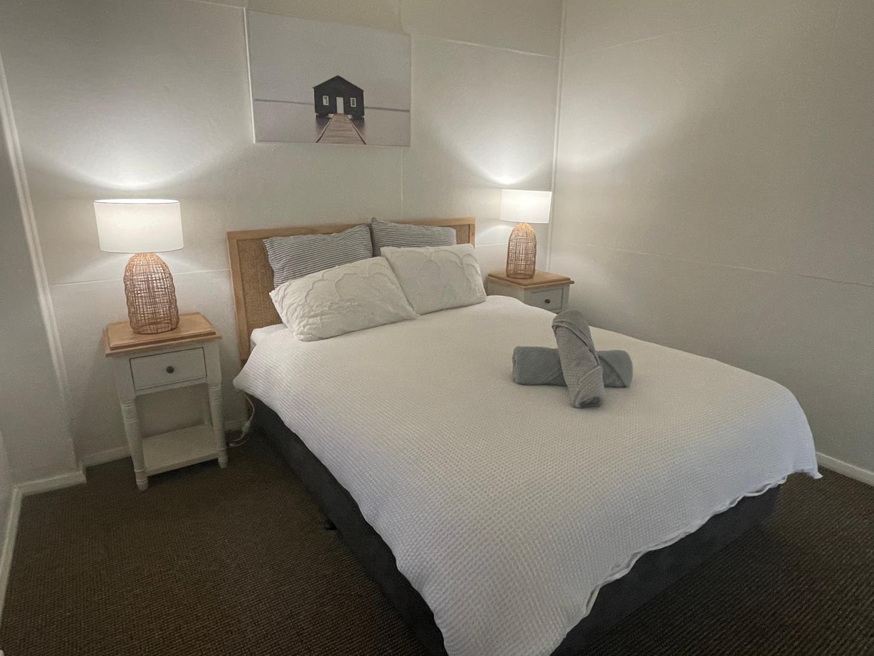 The Old Flour Mill Apartment (Gallipoli house)