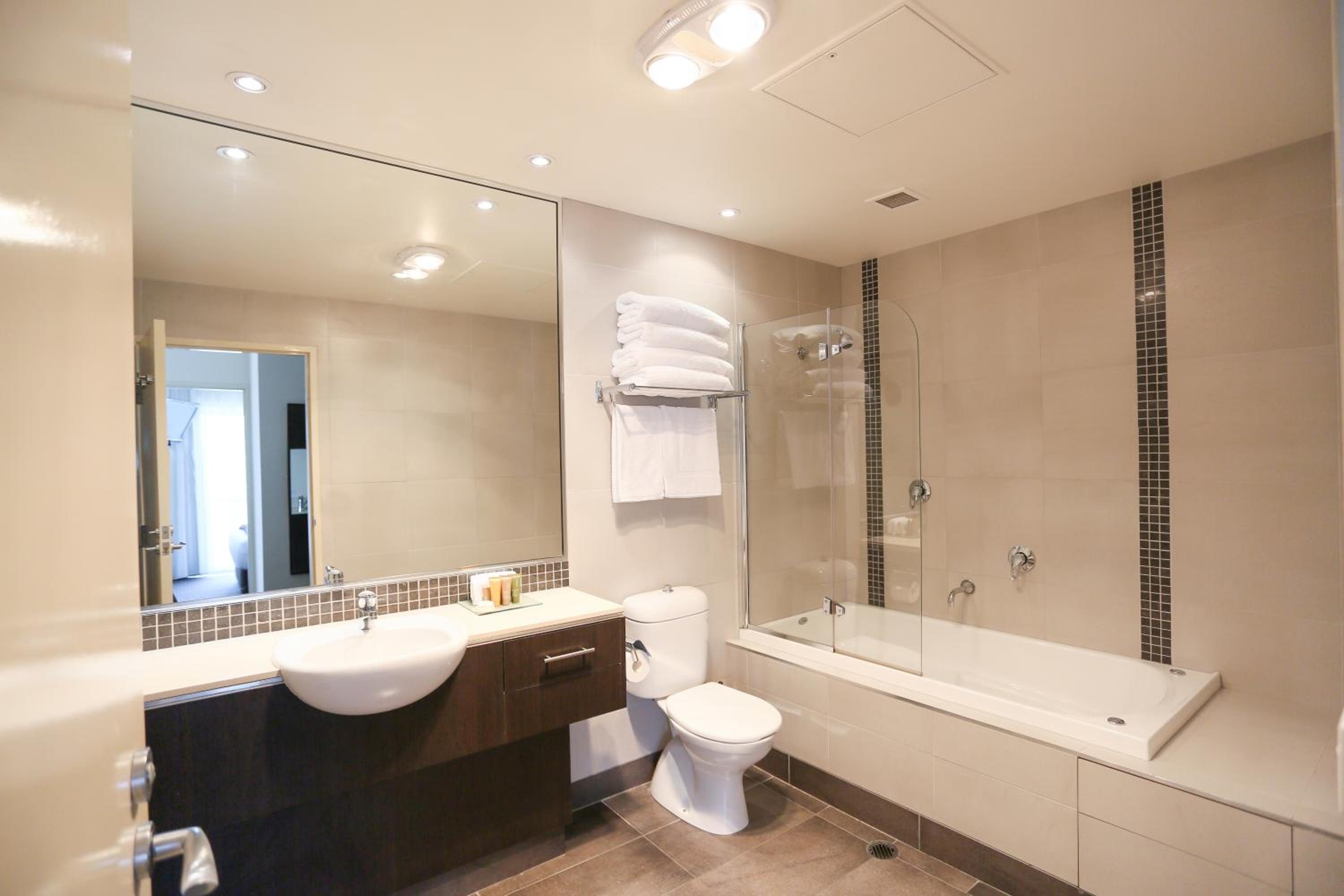Best Western Plus Hovell Tree Inn