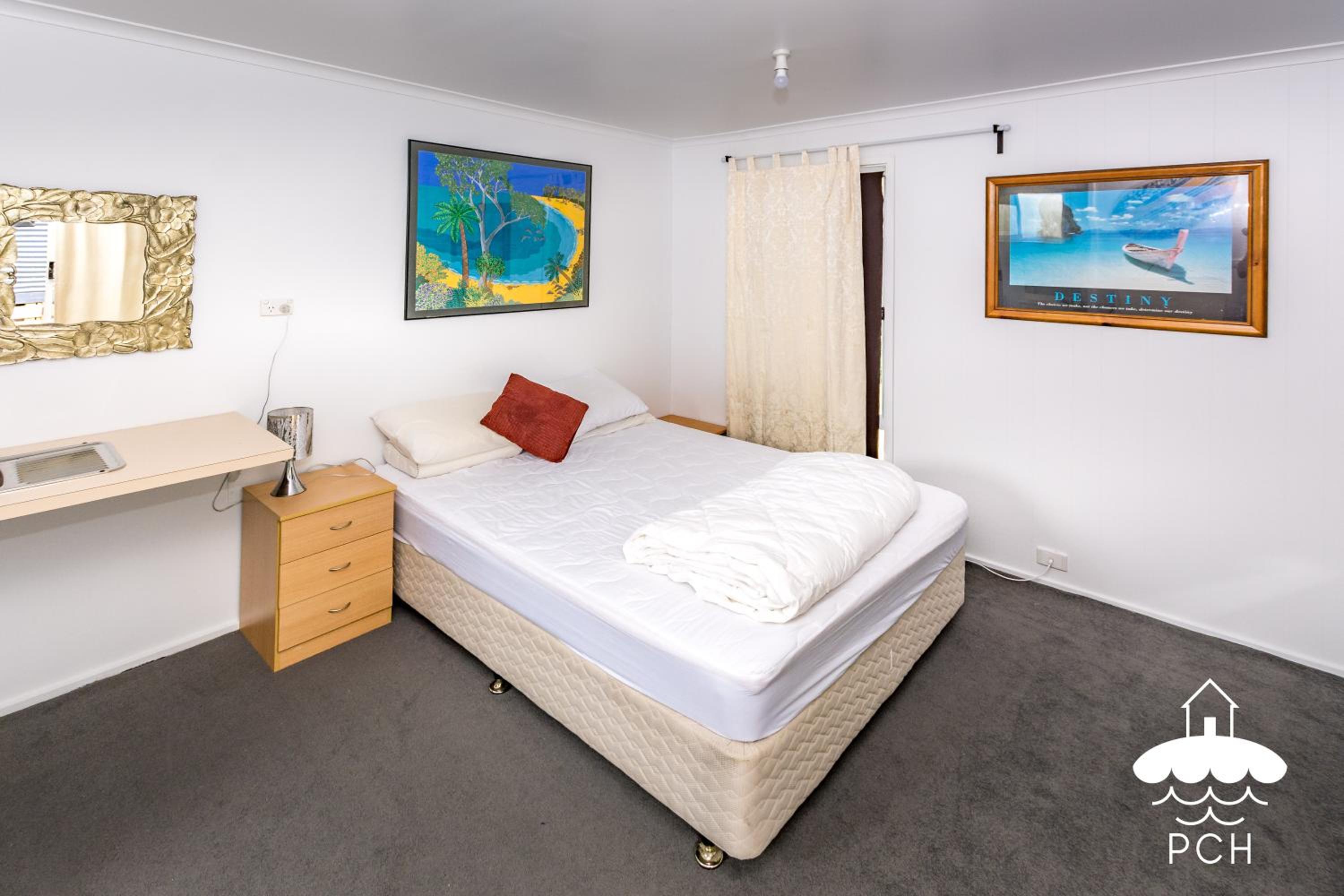 14 Sunshine Rise Sandy Point