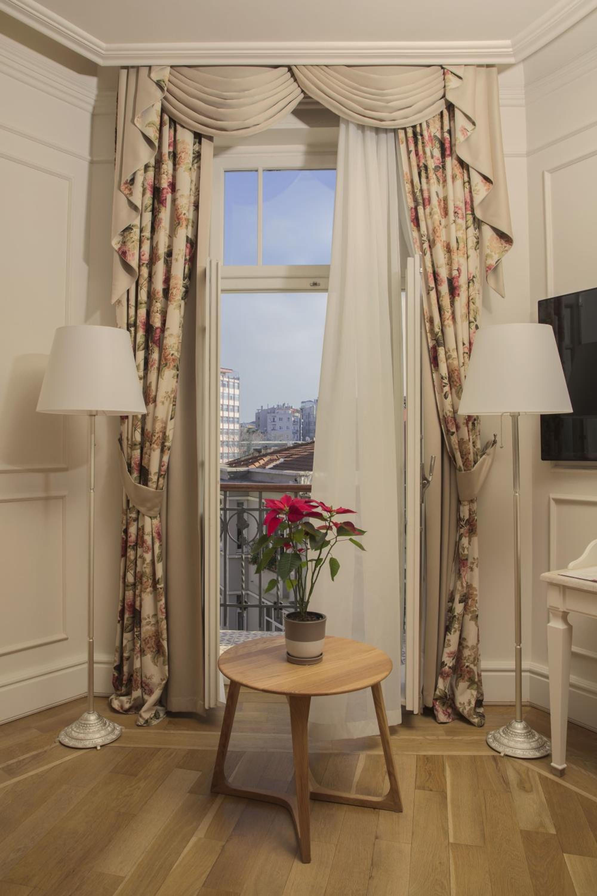 Corinne Art & Boutique Otel - Image 52