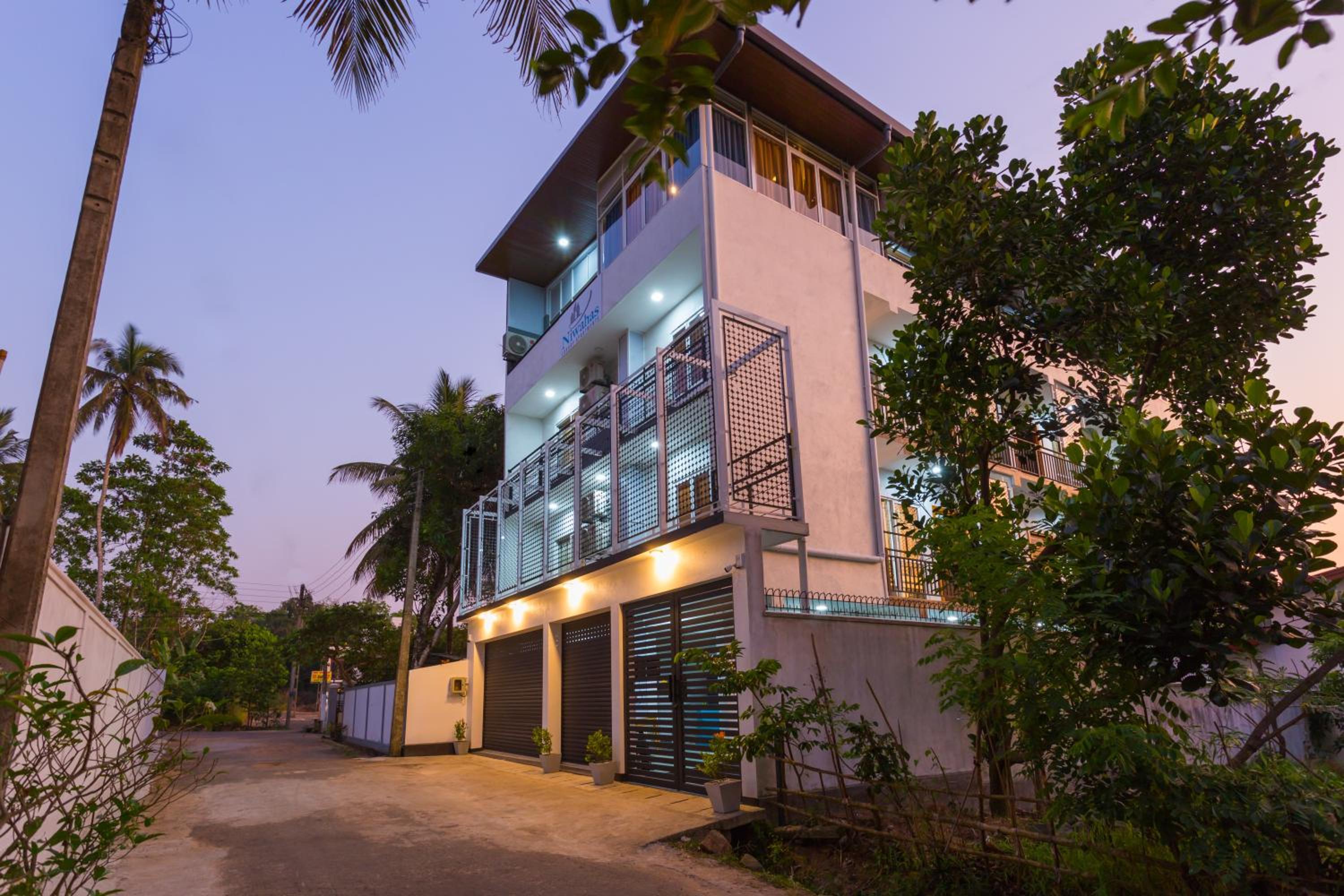 Niwahas Apartments Kottawa view 2