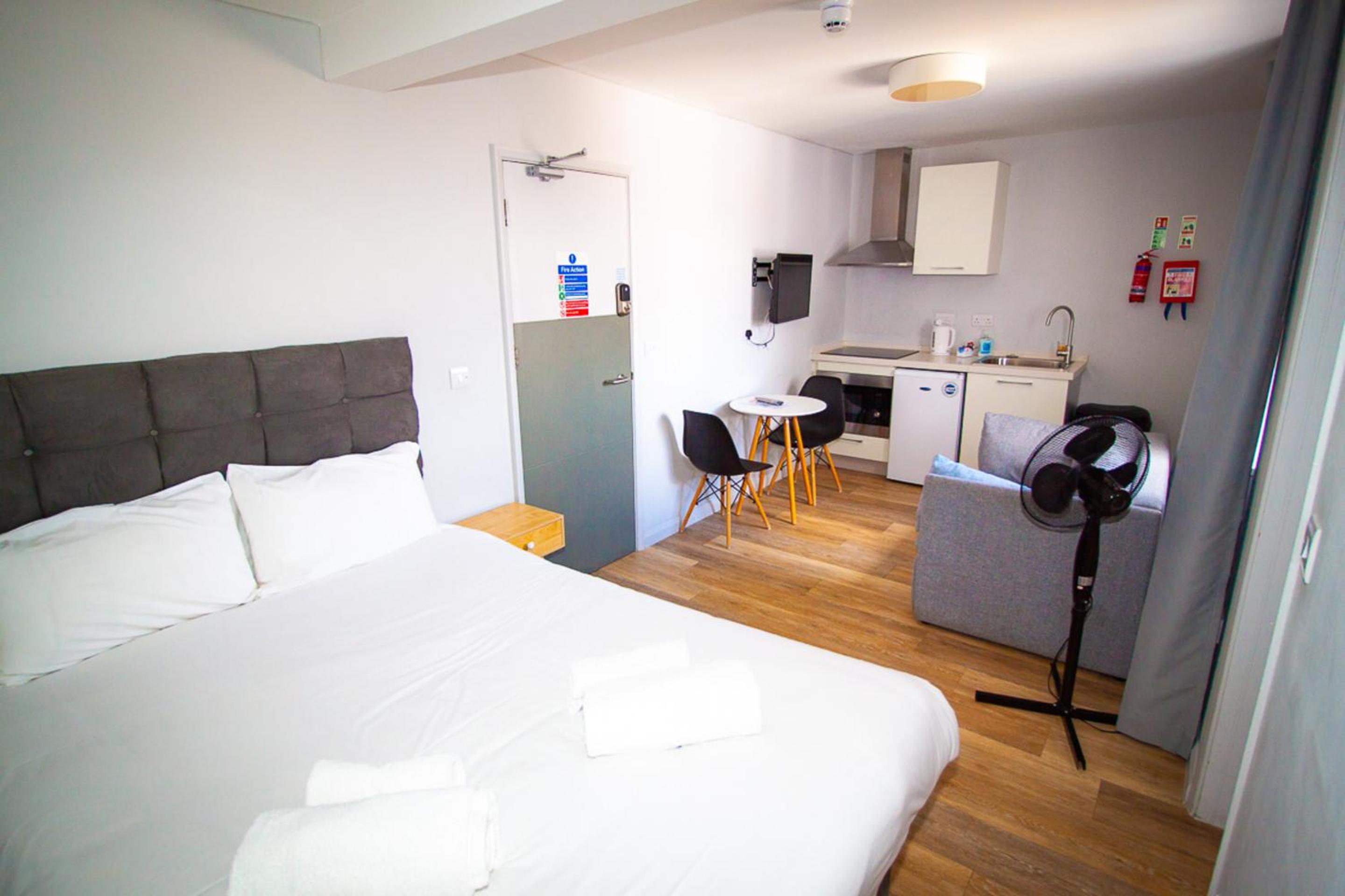 OYO Studiotel Great Yarmouth - Modern Hotel Apartments