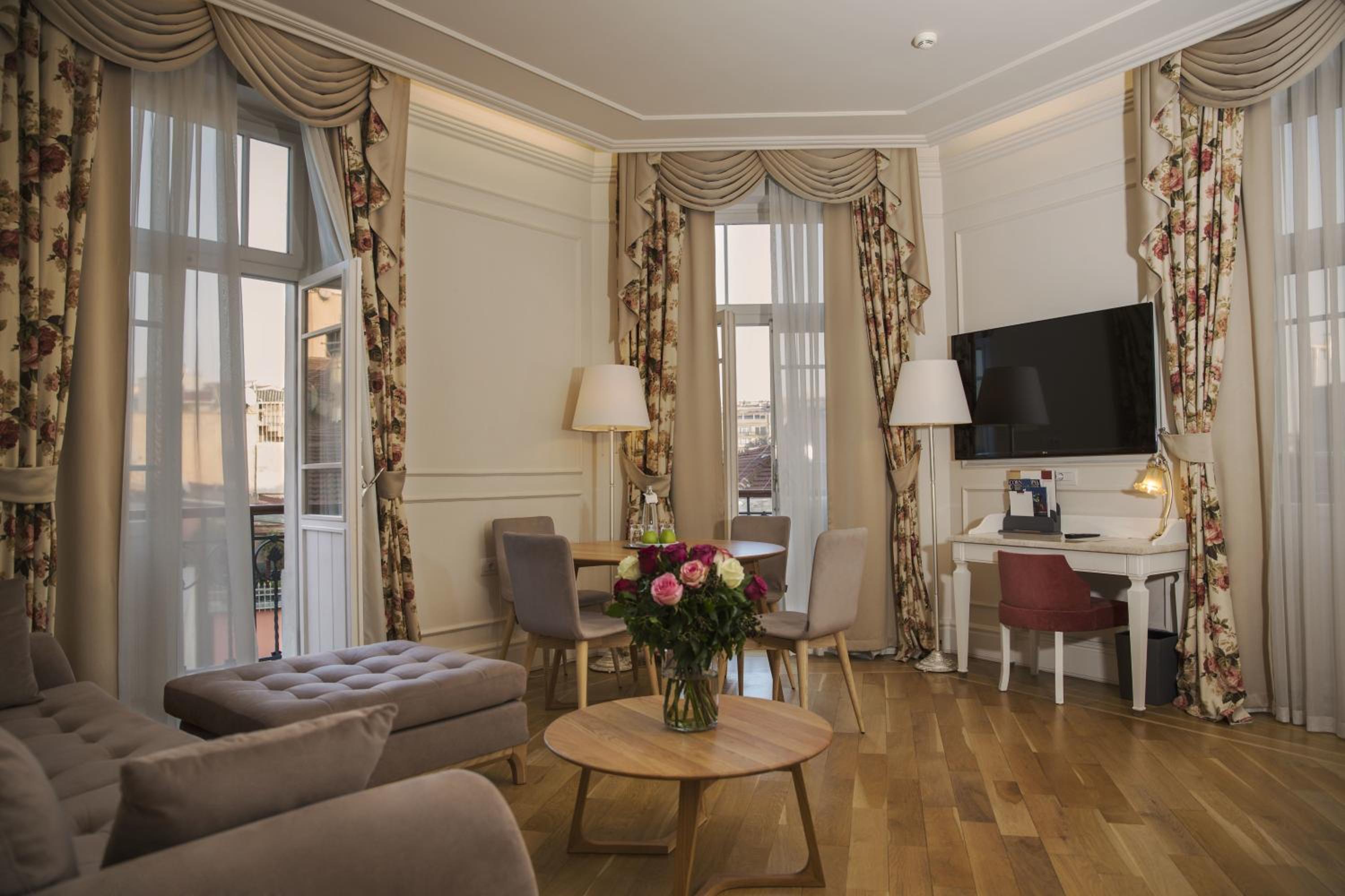 Corinne Art & Boutique Otel - Image 71