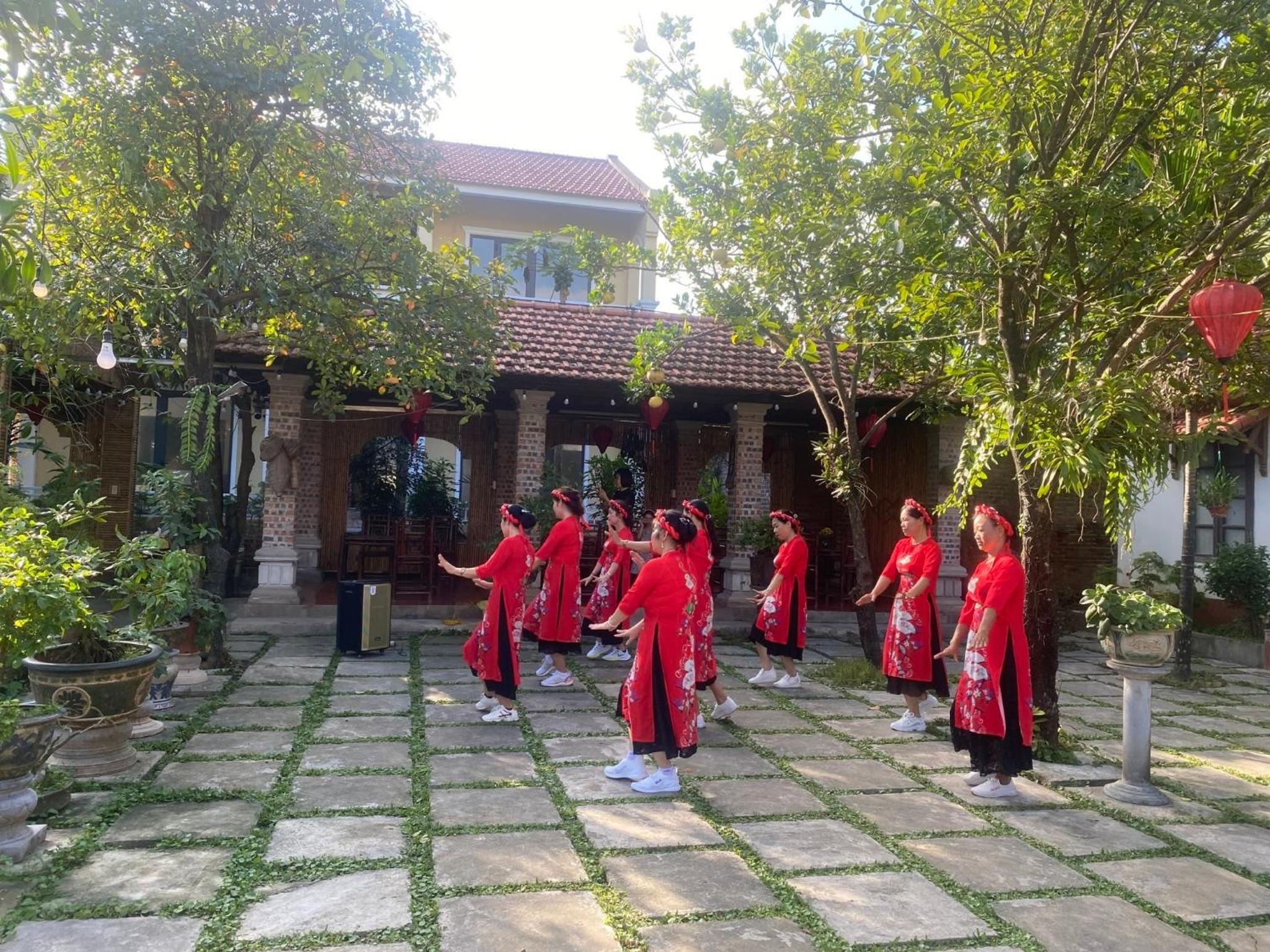 Photo 44