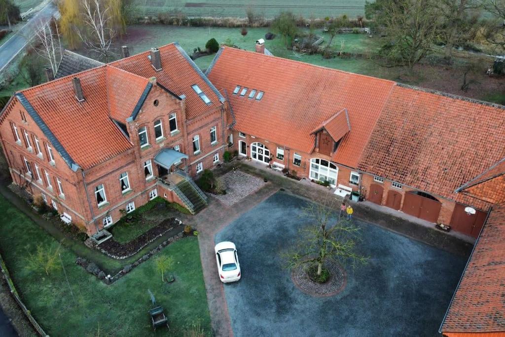 Idyllische Ferienwohnung auf altem Bauernhof mit Wallbox