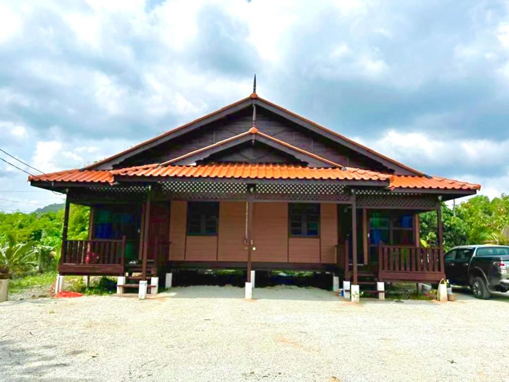 Inap Nekmi Kuala Terengganu With Pool photo 7