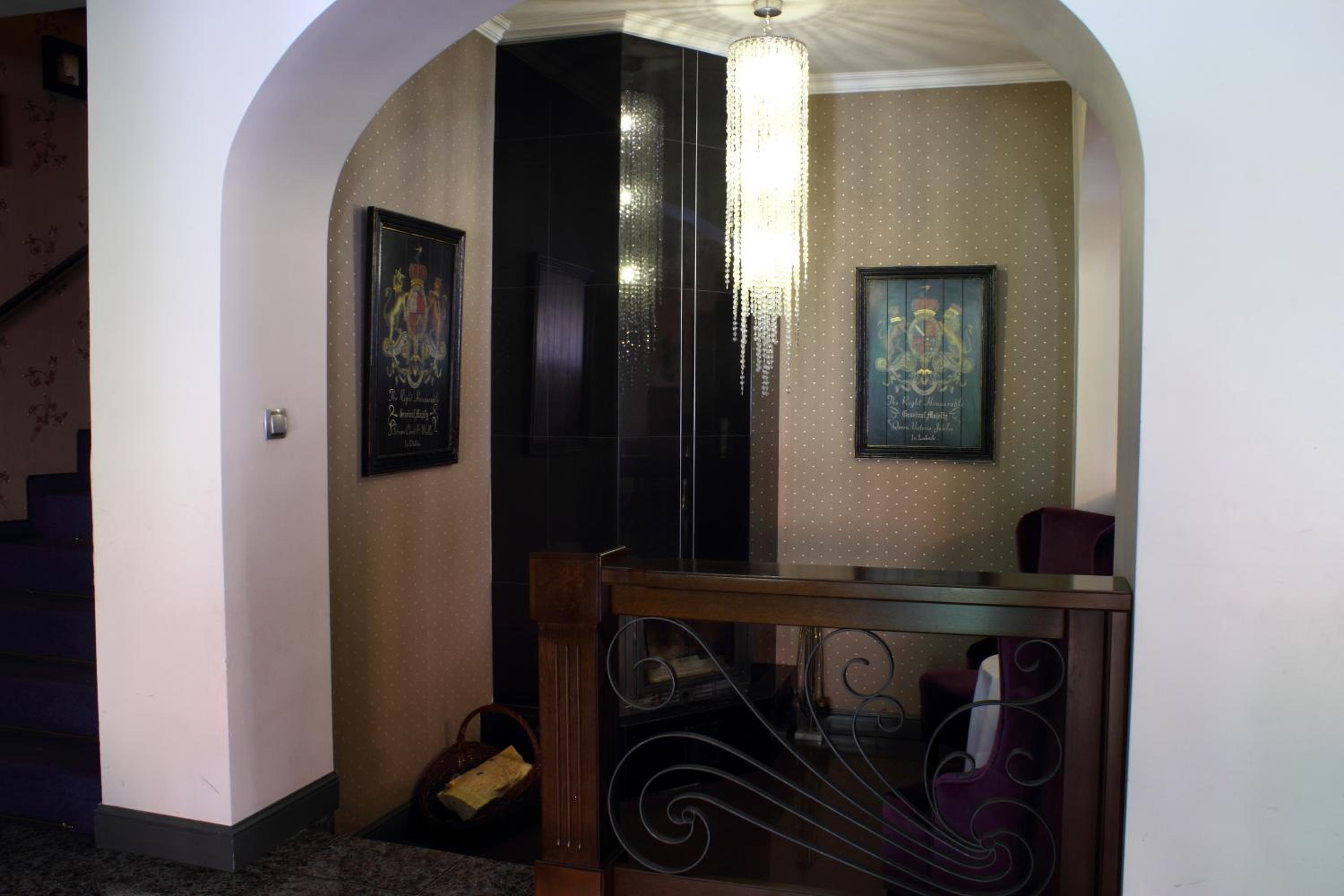 Photo 29