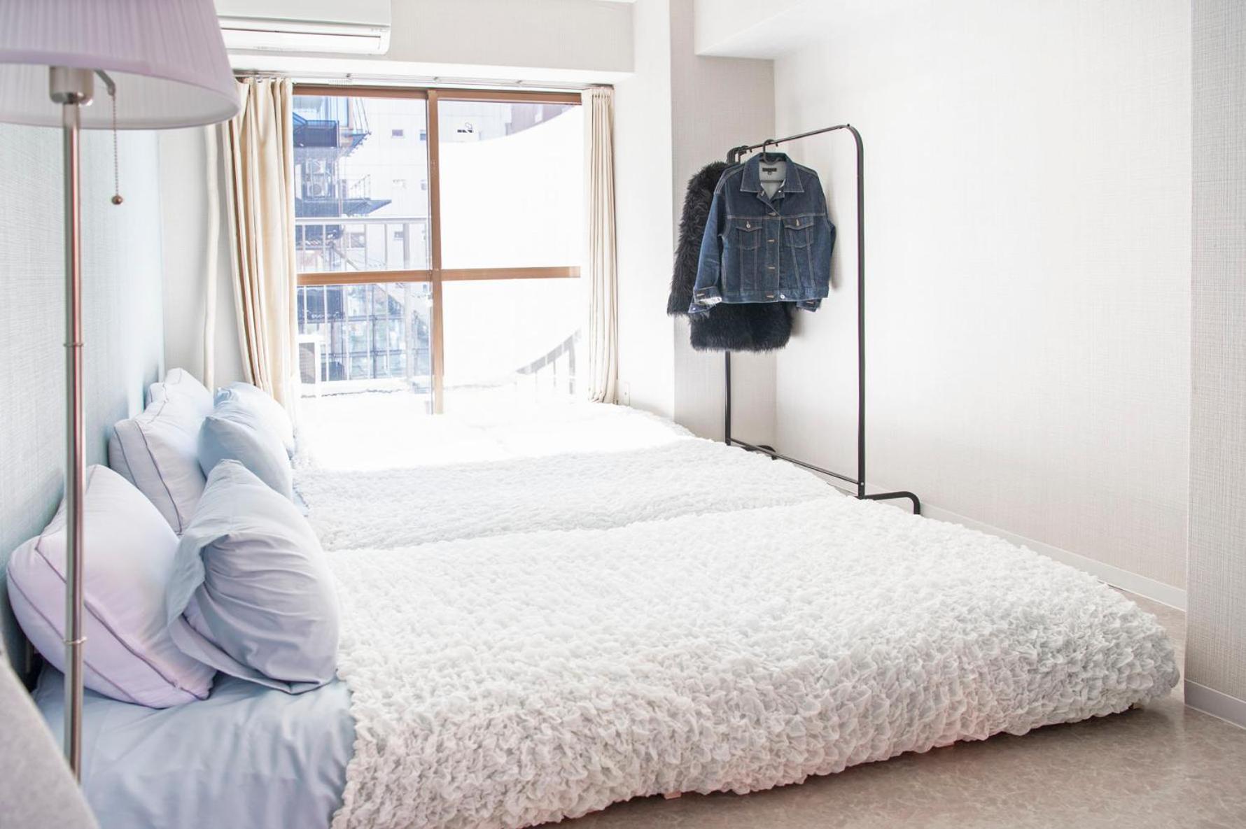 #8 3mins to station 1stop to Shinjuku Central Shinjuku apartment with plenty of Sunlight