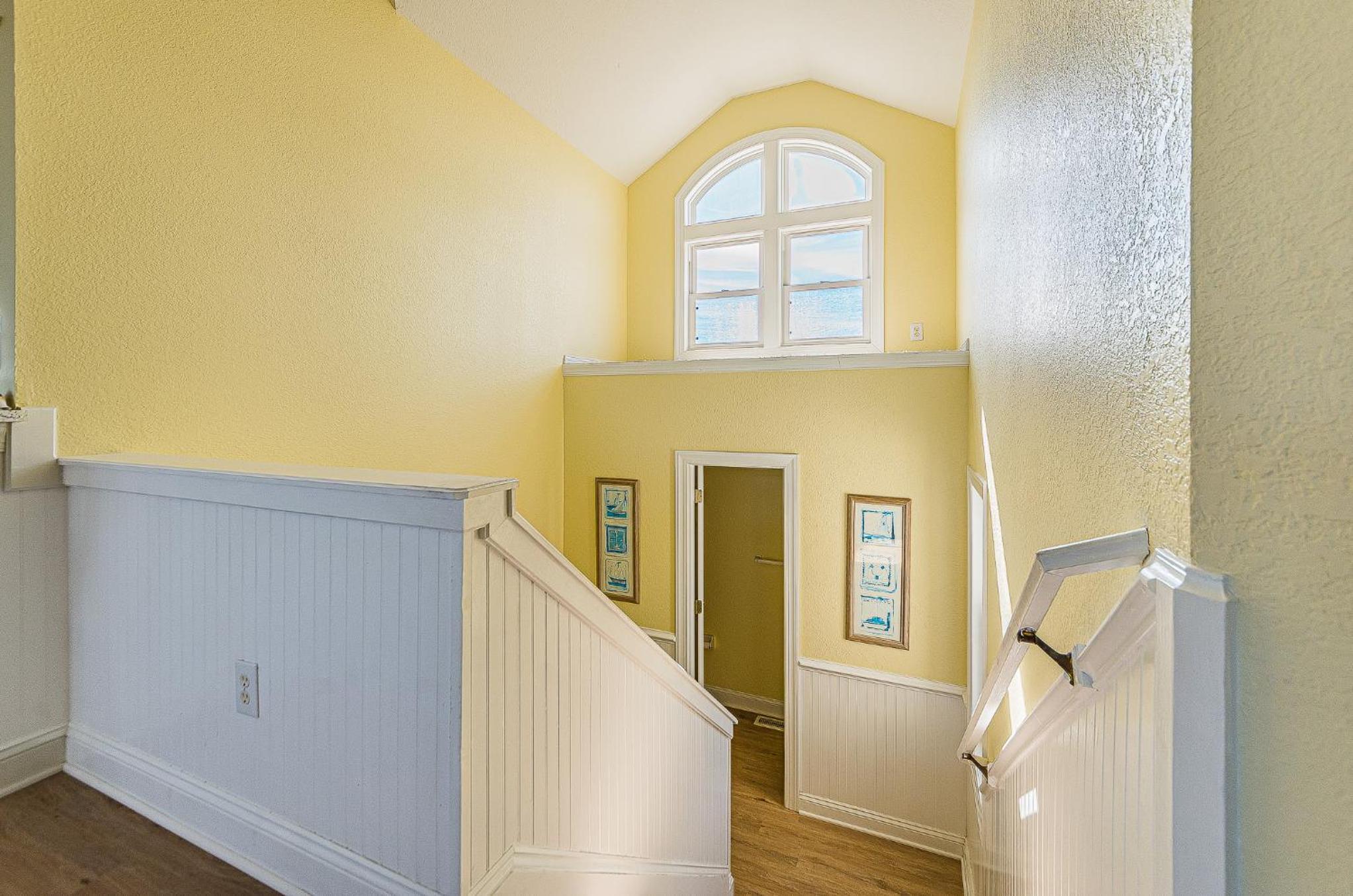 Kandel in the Wind - Corolla, Crown Point, 185 Yds to Beach, Oceanside, Pool, Hot Tub, Up to 4 Dogs Allowed view 2