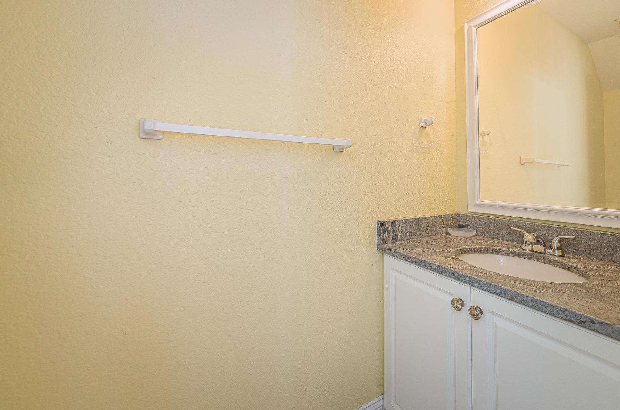 Kandel in the Wind - Corolla, Crown Point, 185 Yds to Beach, Oceanside, Pool, Hot Tub, Up to 4 Dogs Allowed view 3