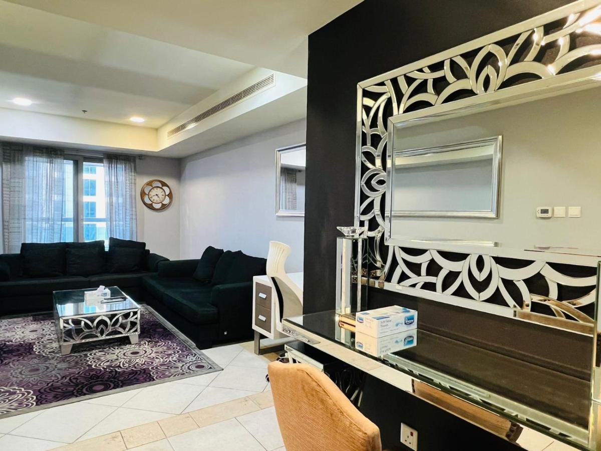 skynest holiday homes princess tower 68th floor 1 bedroom apartment