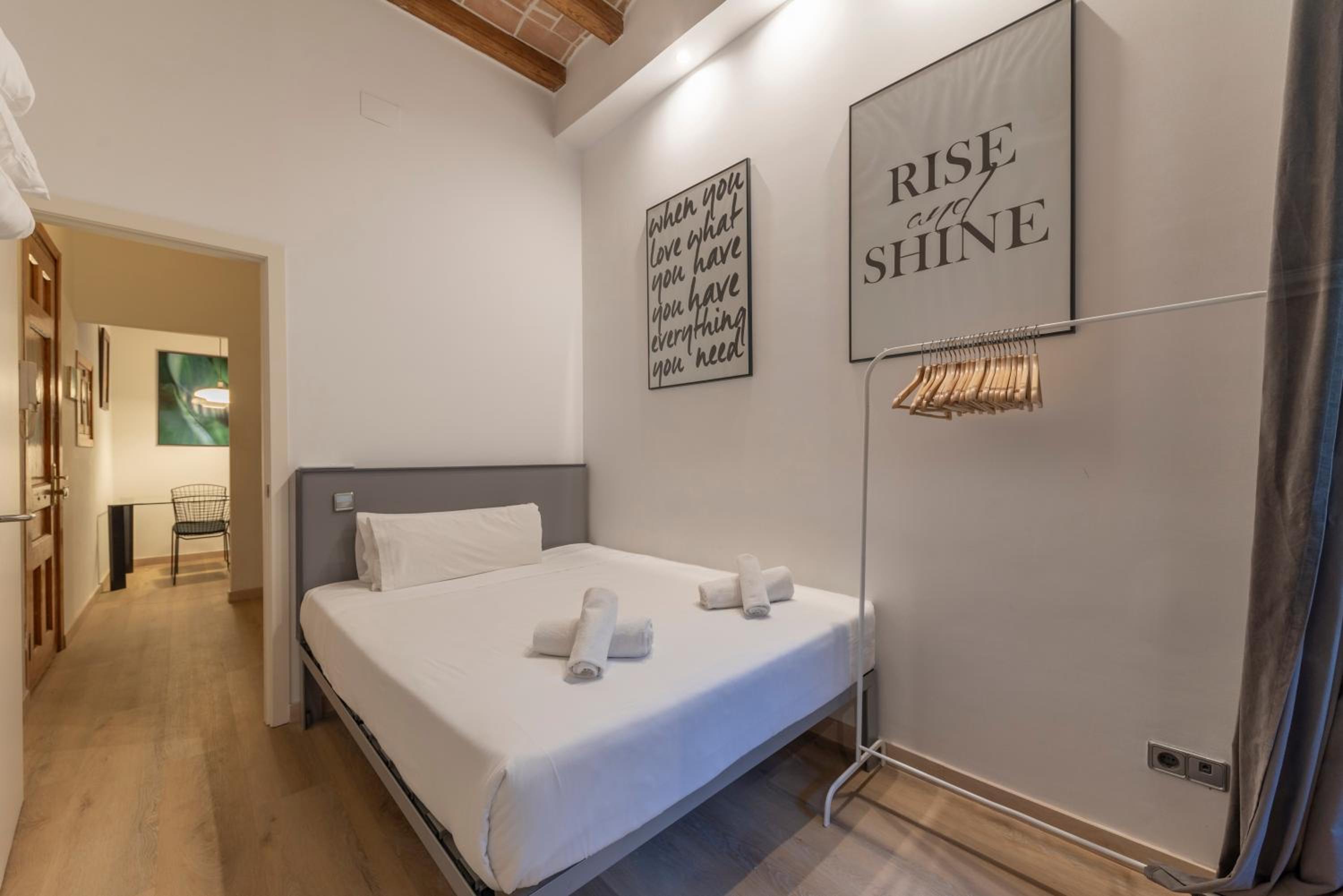 Centric Gracia Apartments