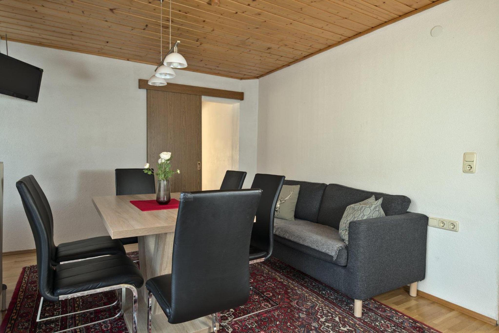 Haus Ronna