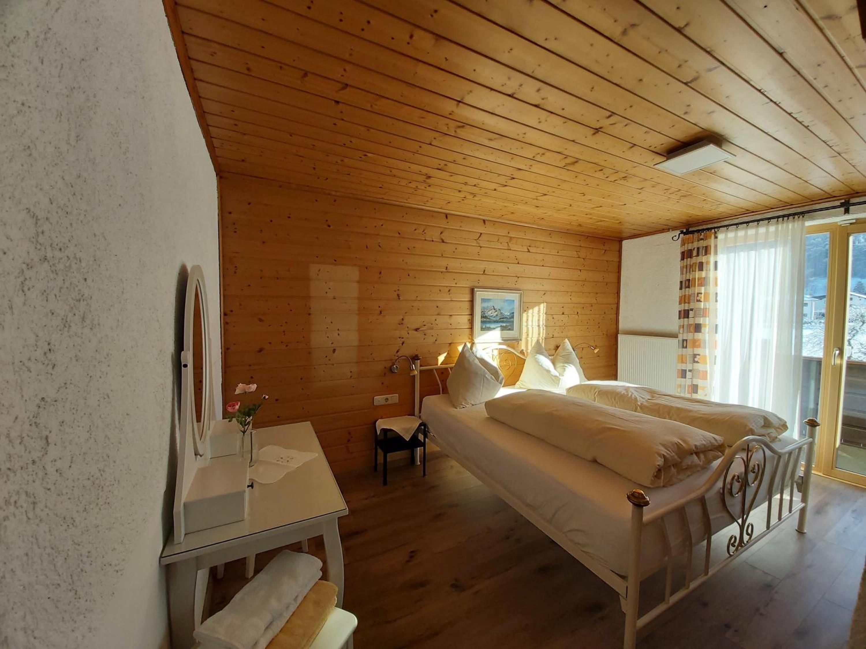 Haus Ronna