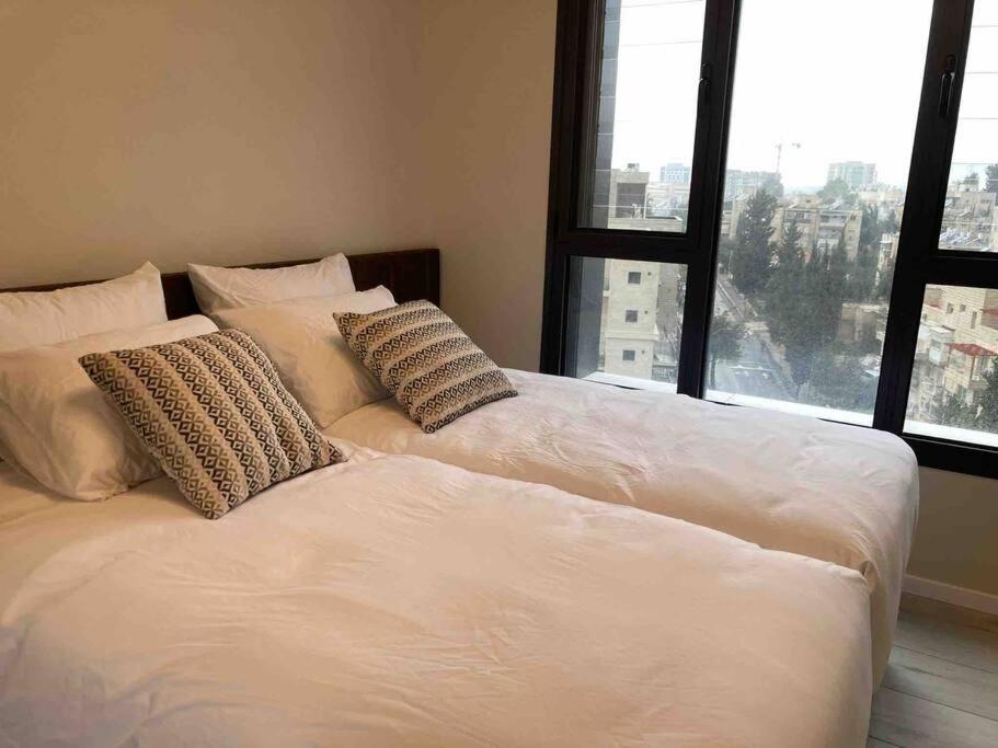 Rova1 Boutique: your luxury condo in Jerusalem view 3