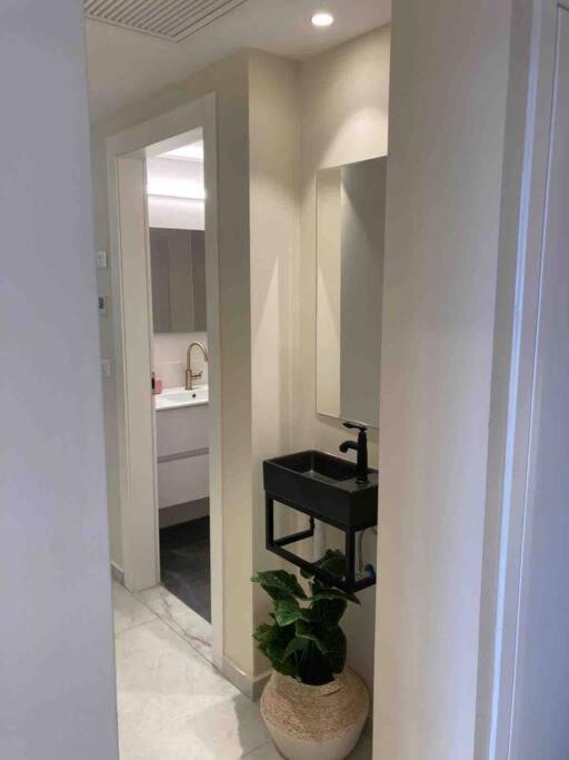 Rova1 Boutique: your luxury condo in Jerusalem view 4