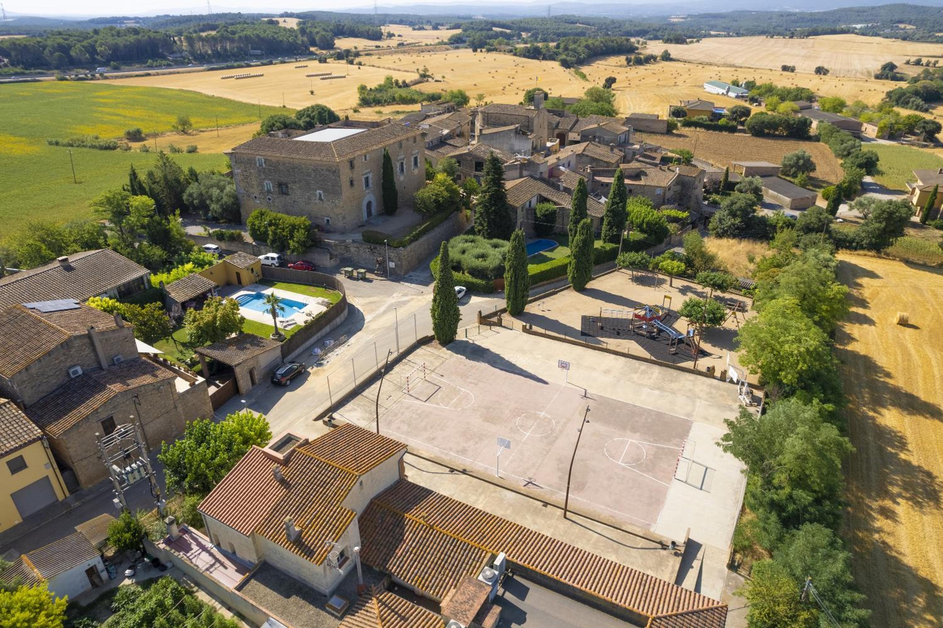 Casa Vermella