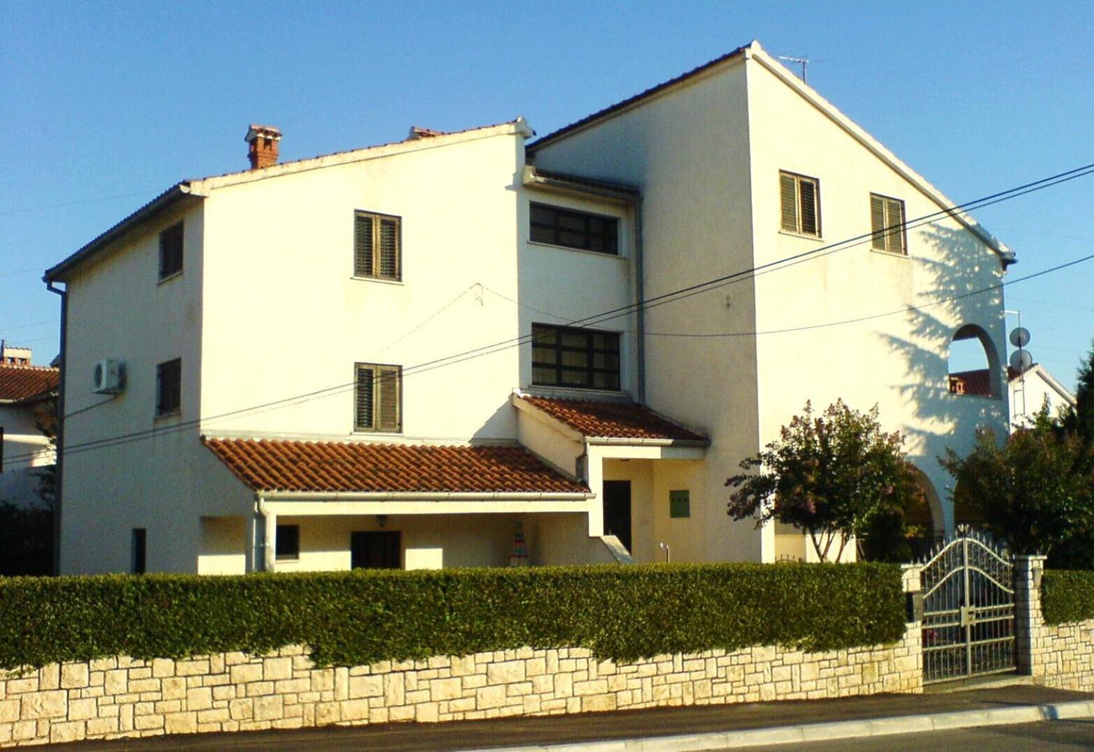 Photo 40