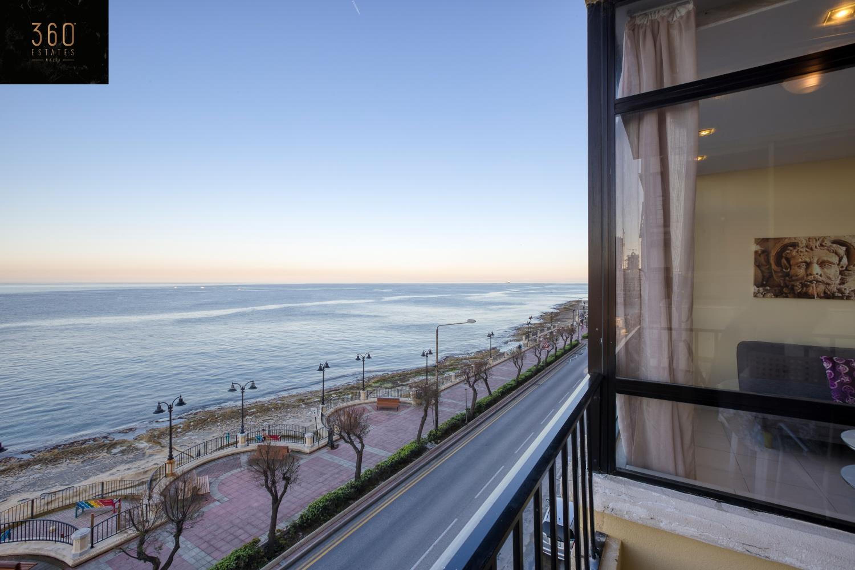 Seafront APT in Sliema - Perfect for Relaxation BY 360 Estates view 5