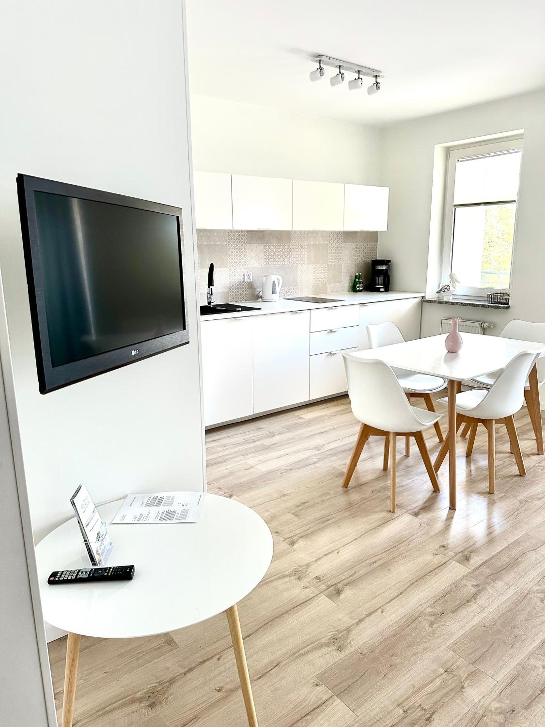 AL-DOM apartamenty Grey 112 Olymp view 2