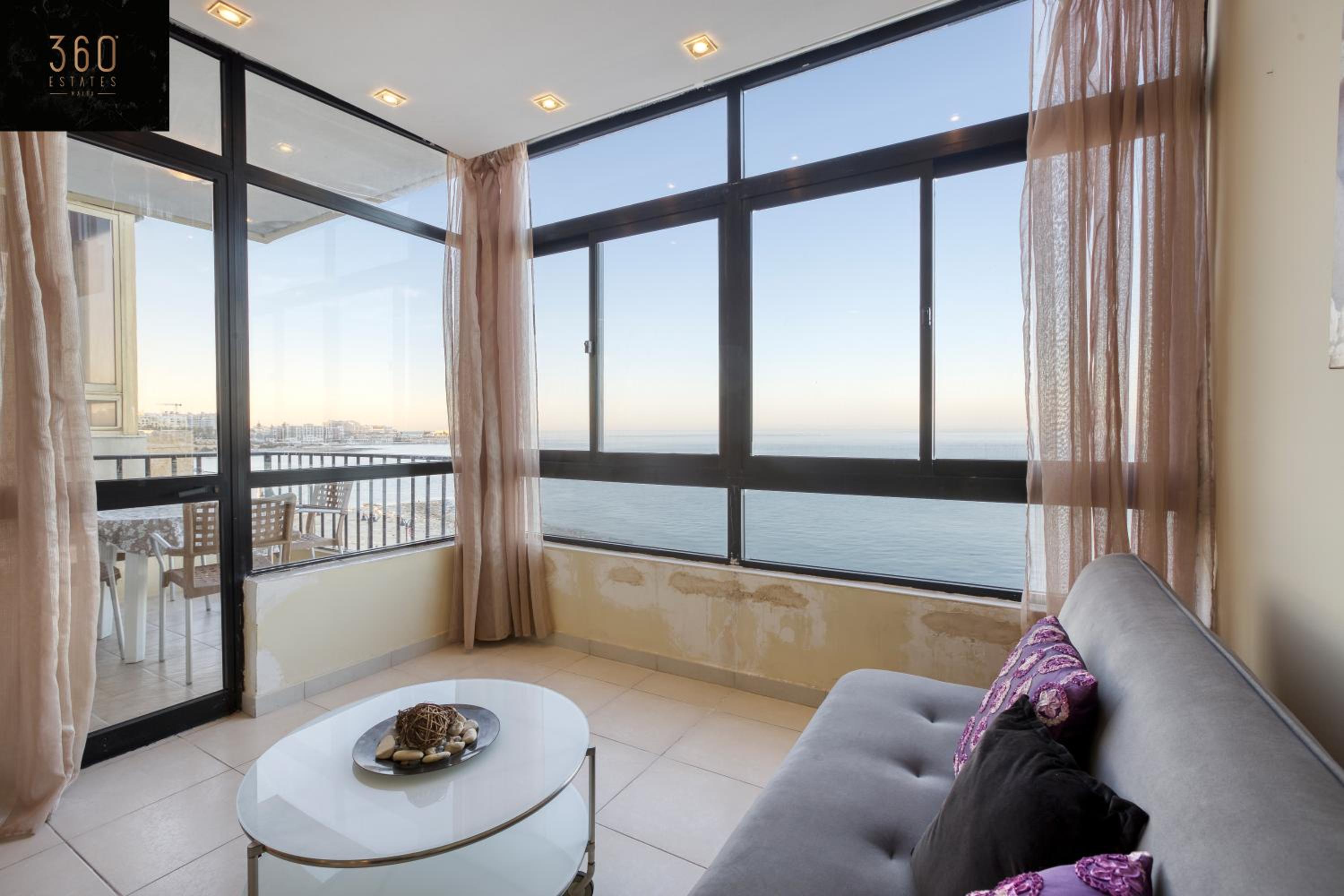 Seafront APT in Sliema - Perfect for Relaxation BY 360 Estates view 2