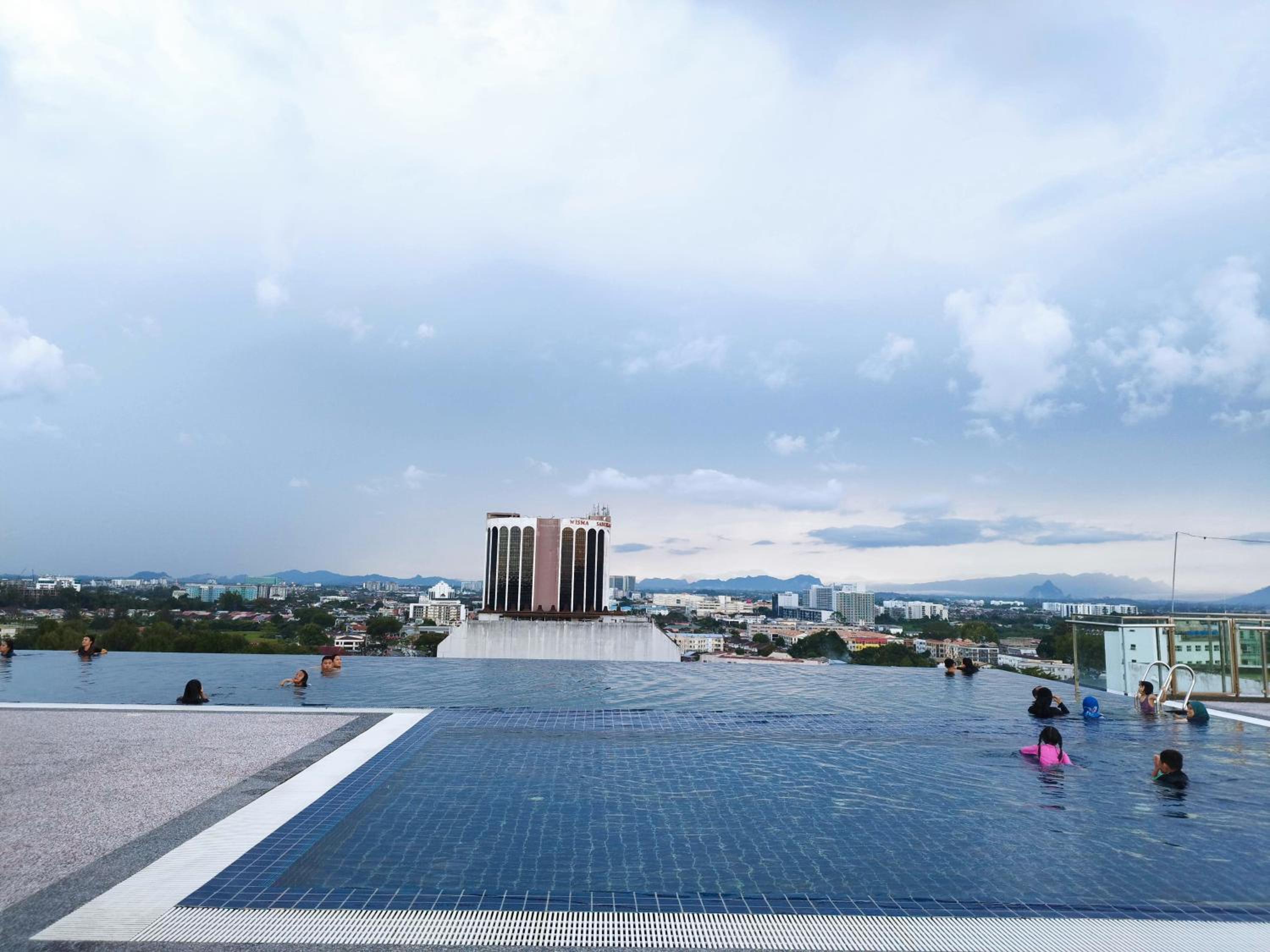 Kozi Relax Homestay 2Rooms view 2