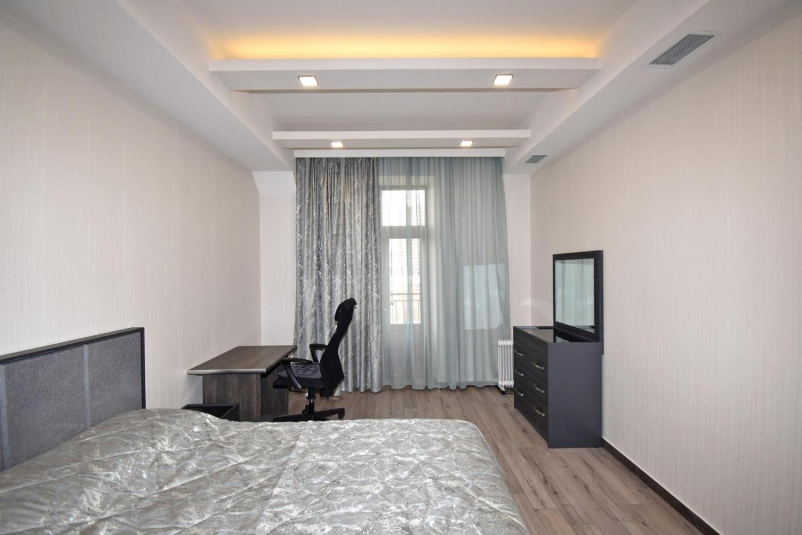 Prime Apartment 2 Bedrooms(115sq m) Buzand Street,New Building
