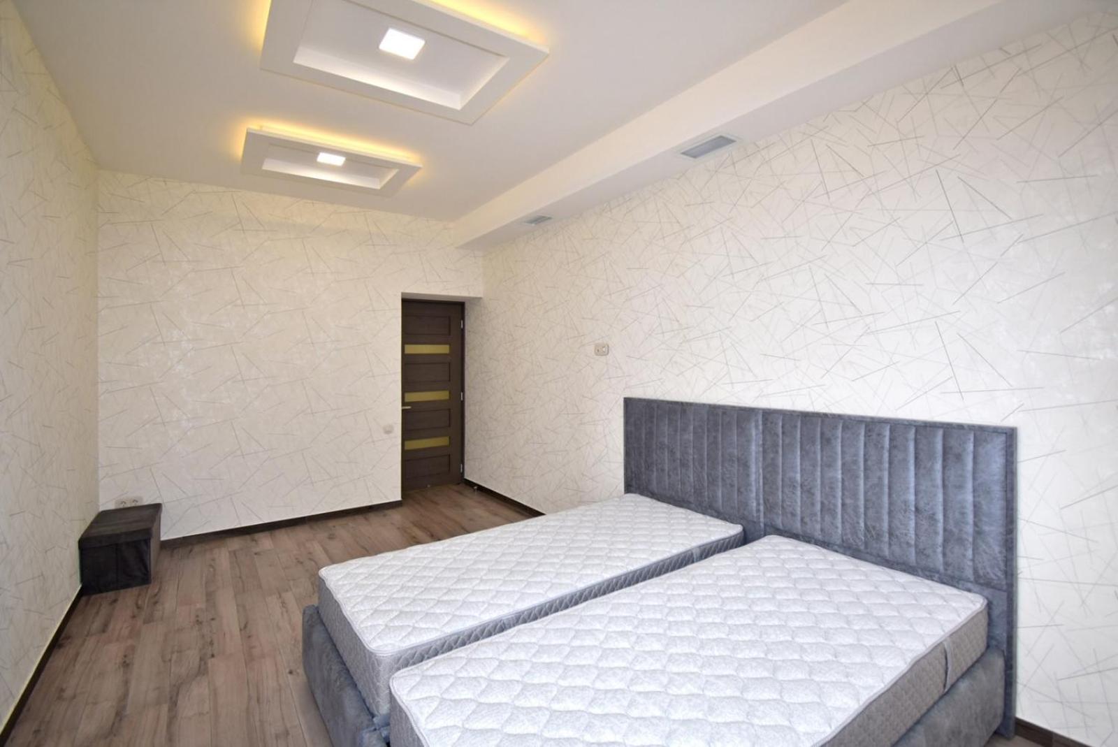 Prime Apartment 2 Bedrooms(115sq m) Buzand Street,New Building