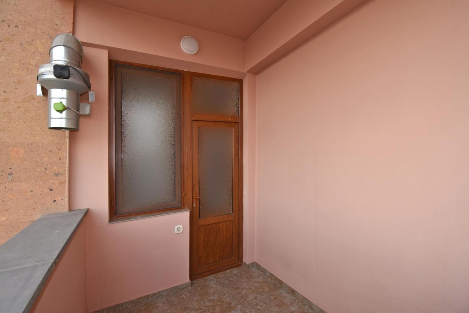 Prime Apartment 2 Bedrooms(115sq m) Buzand Street,New Building