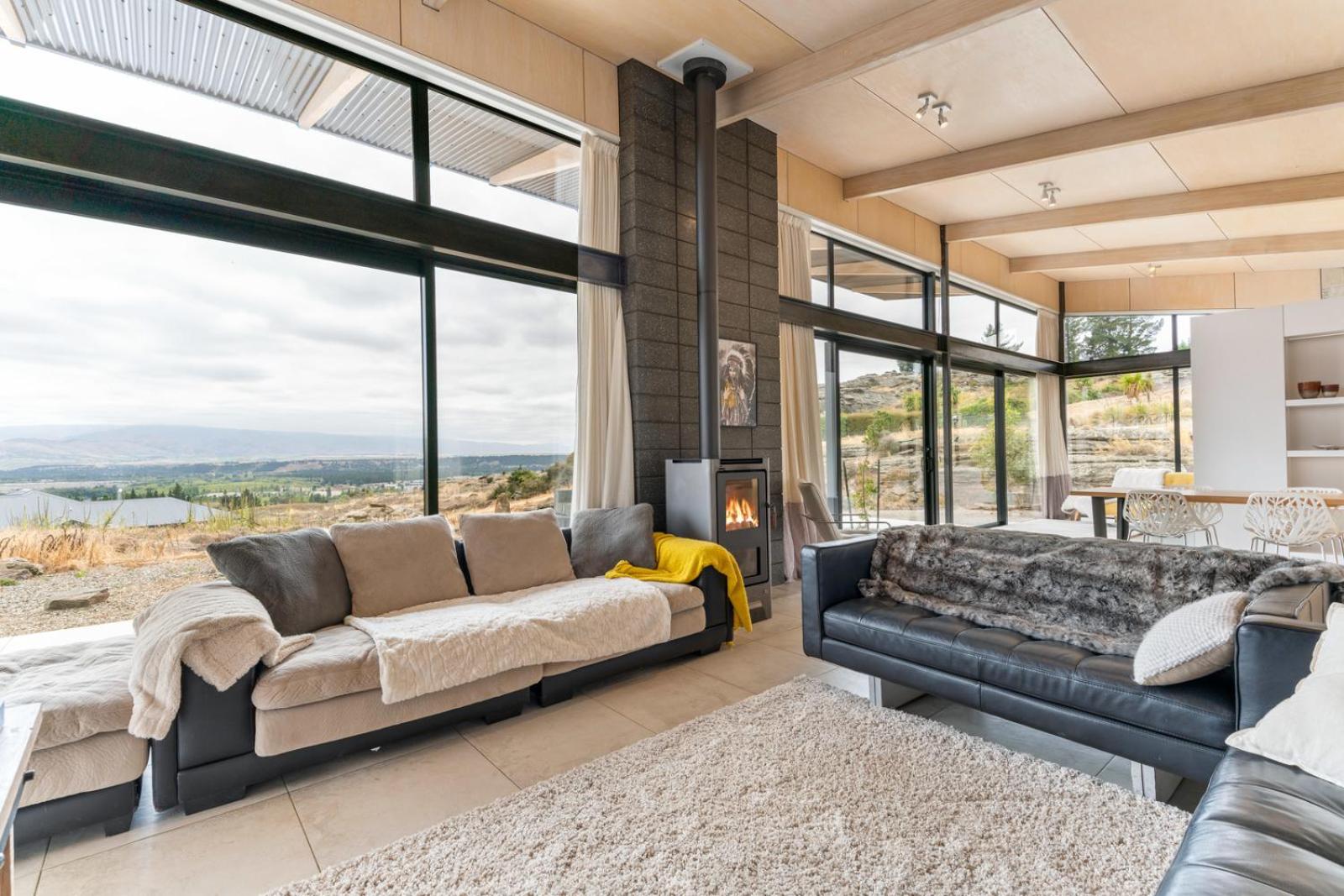 Bridge Hill Beauty - Alexandra Holiday Home