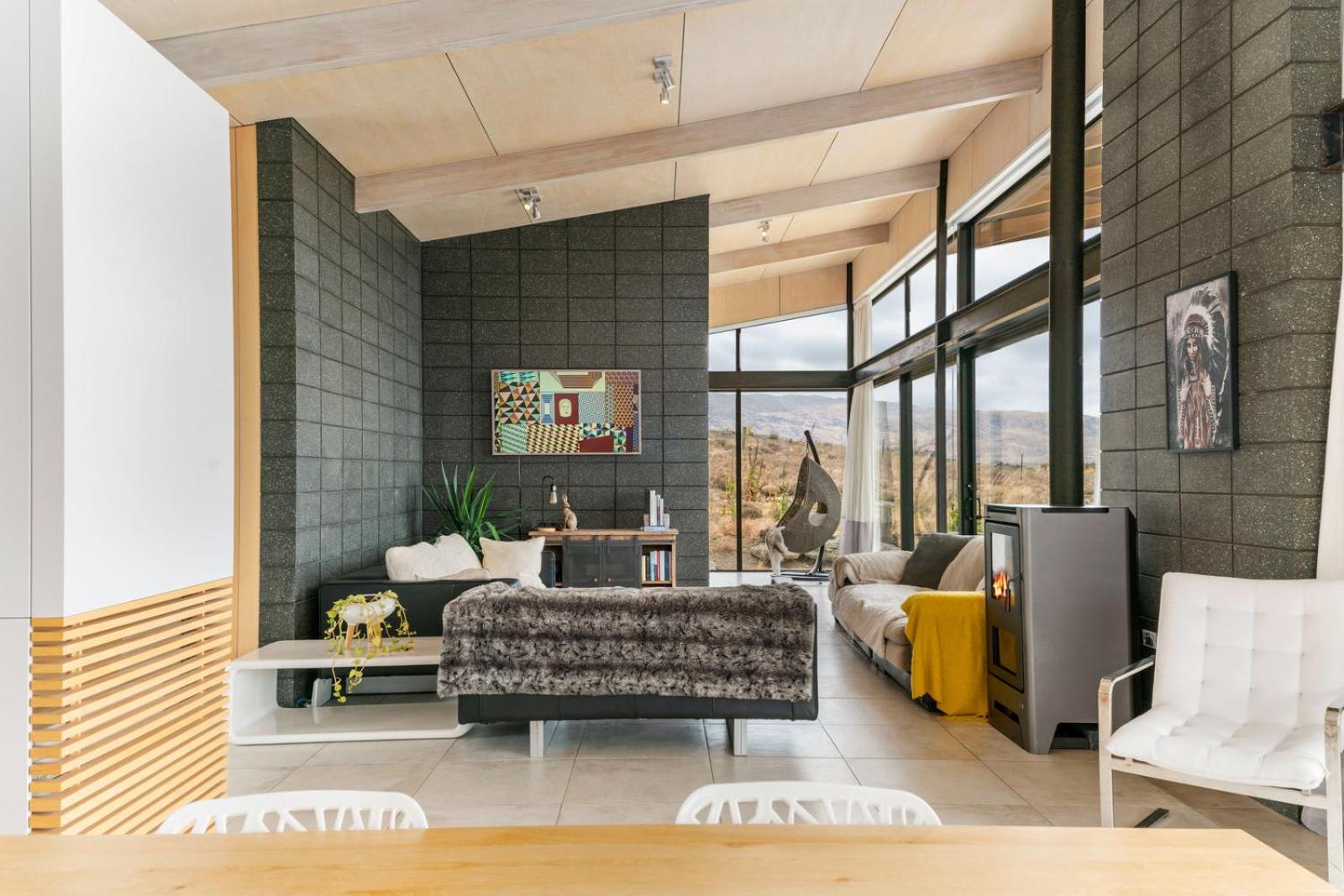 Bridge Hill Beauty - Alexandra Holiday Home