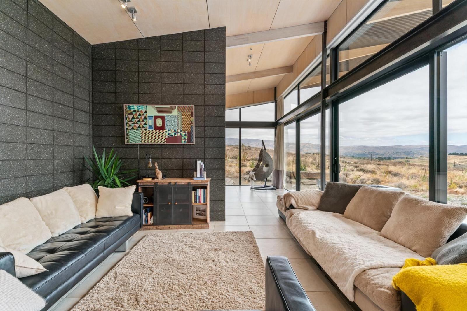 Bridge Hill Beauty - Alexandra Holiday Home
