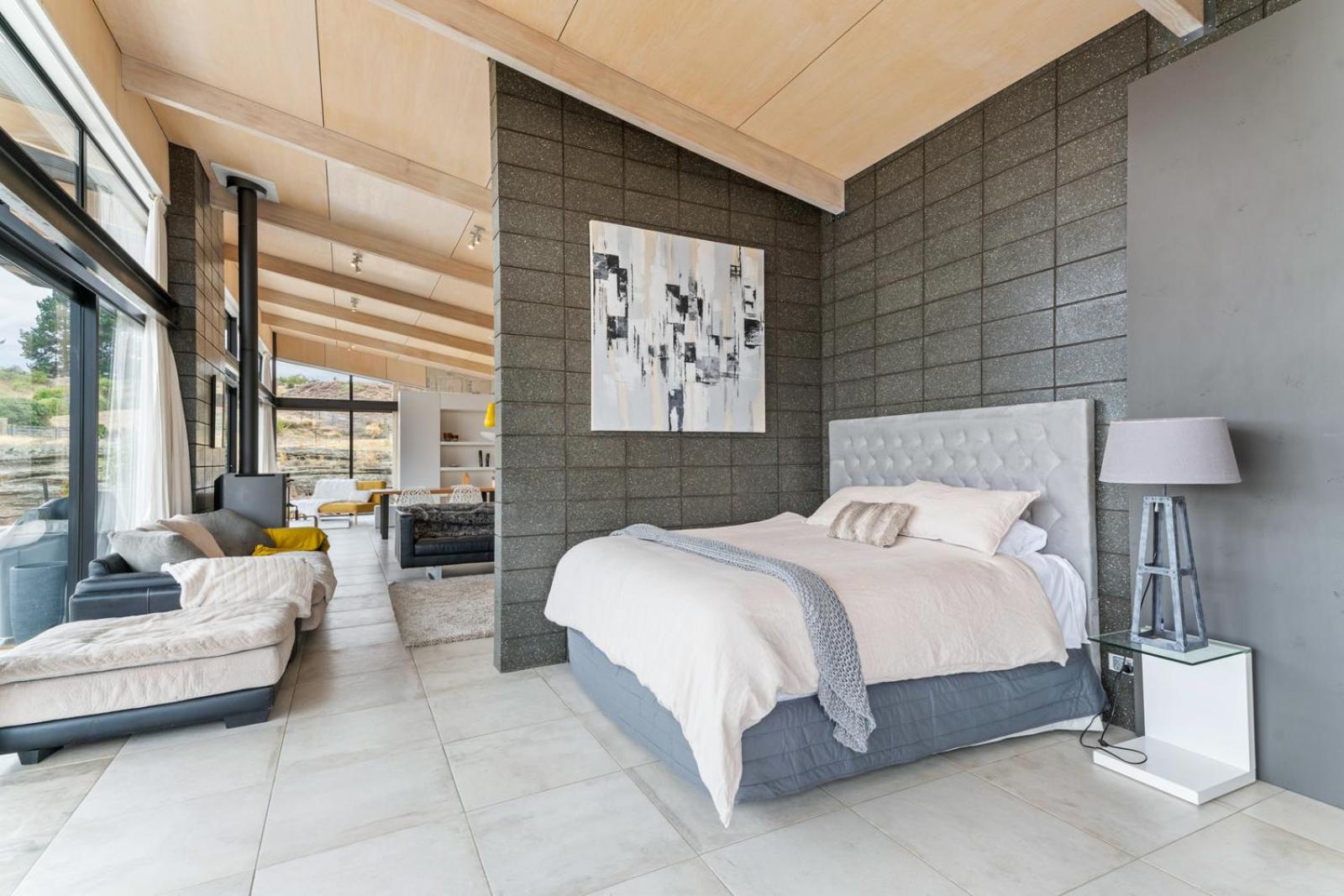 Bridge Hill Beauty - Alexandra Holiday Home
