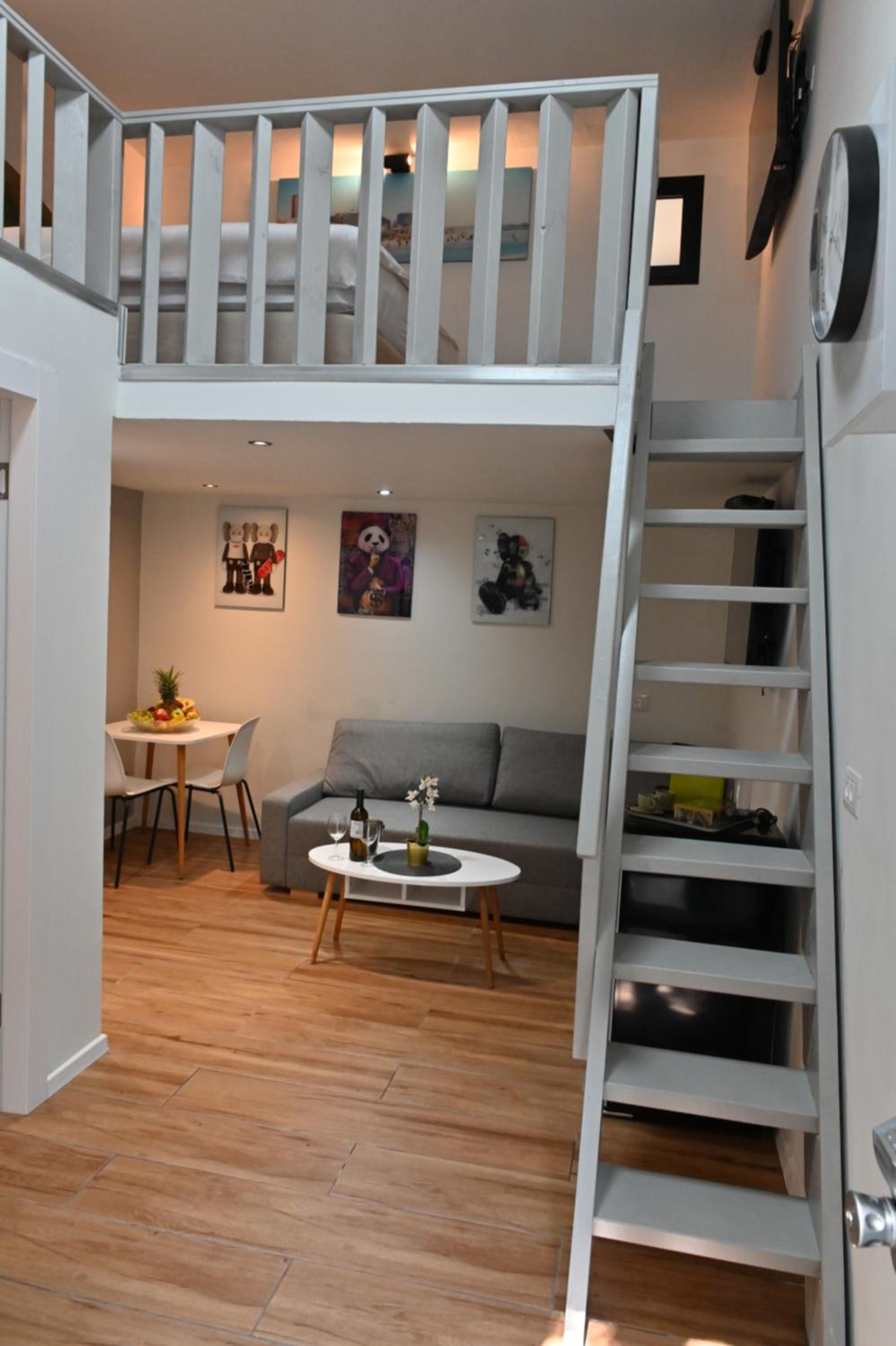 Kalvin Apartments by Levinsky Market view 2