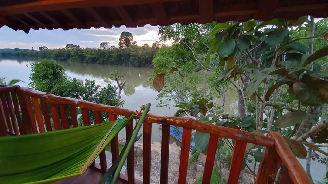 Floor river view view 3