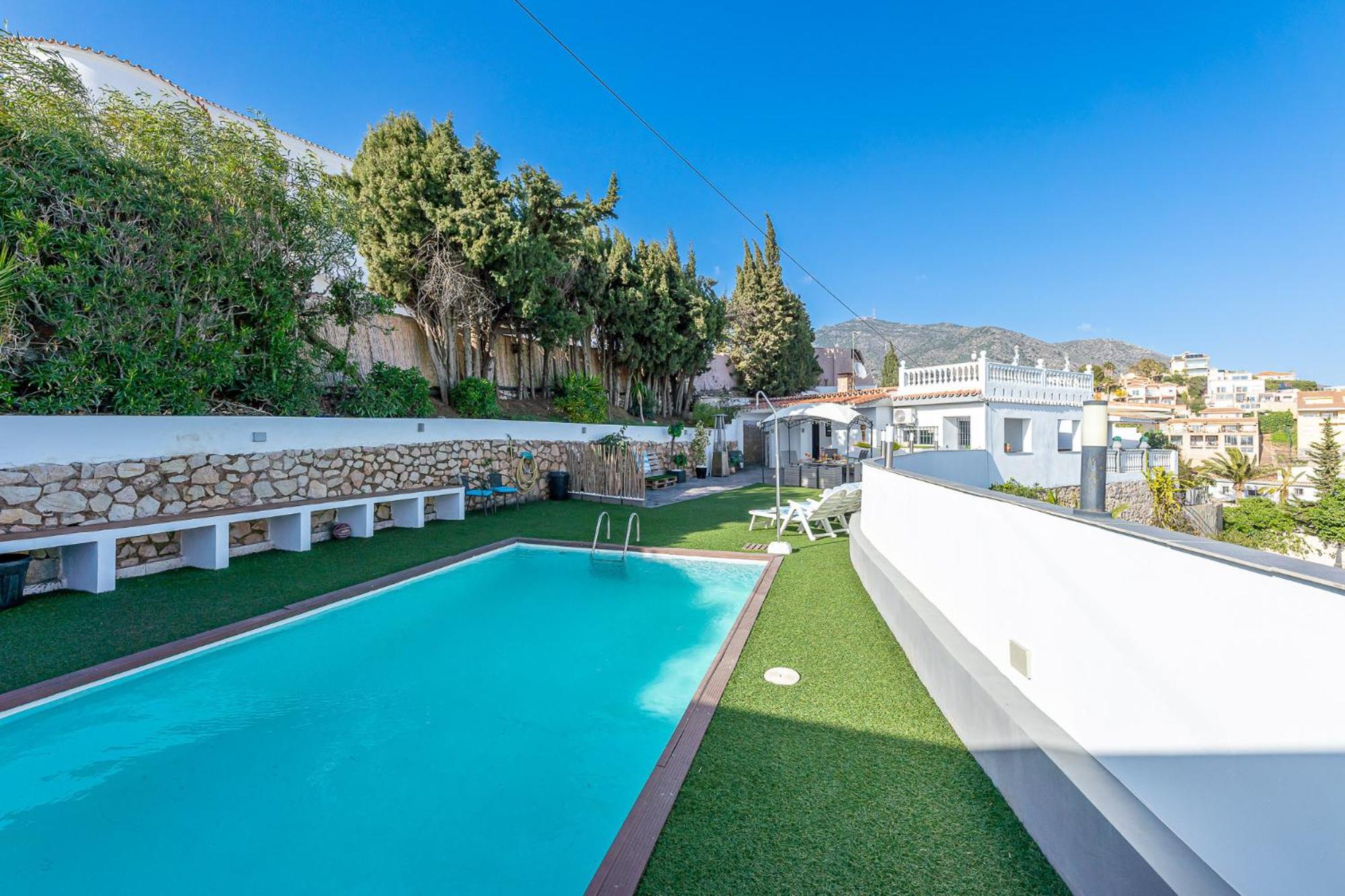 797 HOLIDAY RENTALS- VILLA PERTUCH- Increible villa con vista y piscina view 5
