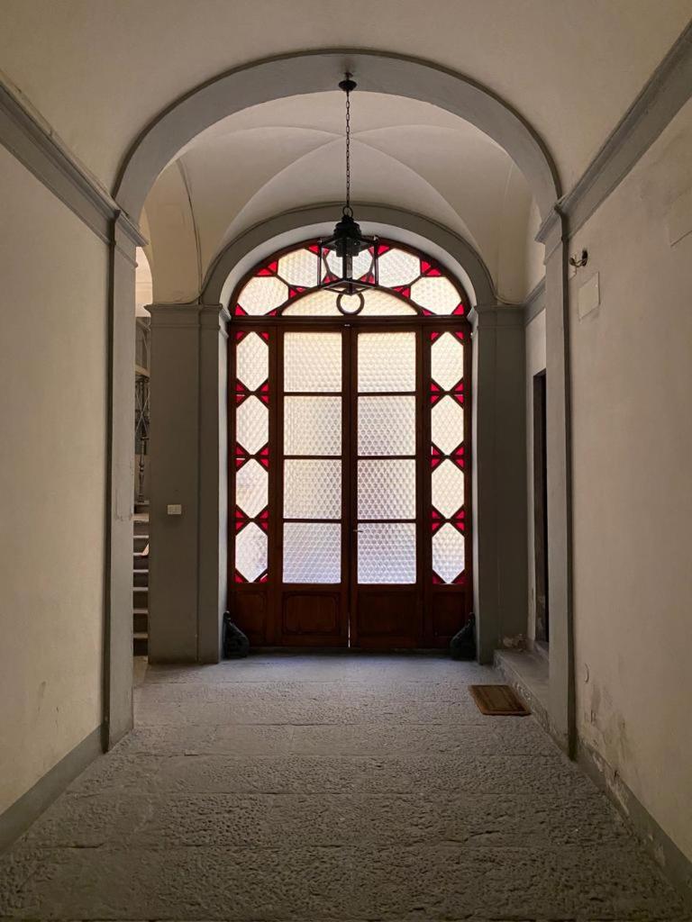 Guelfi loft in a historic palace